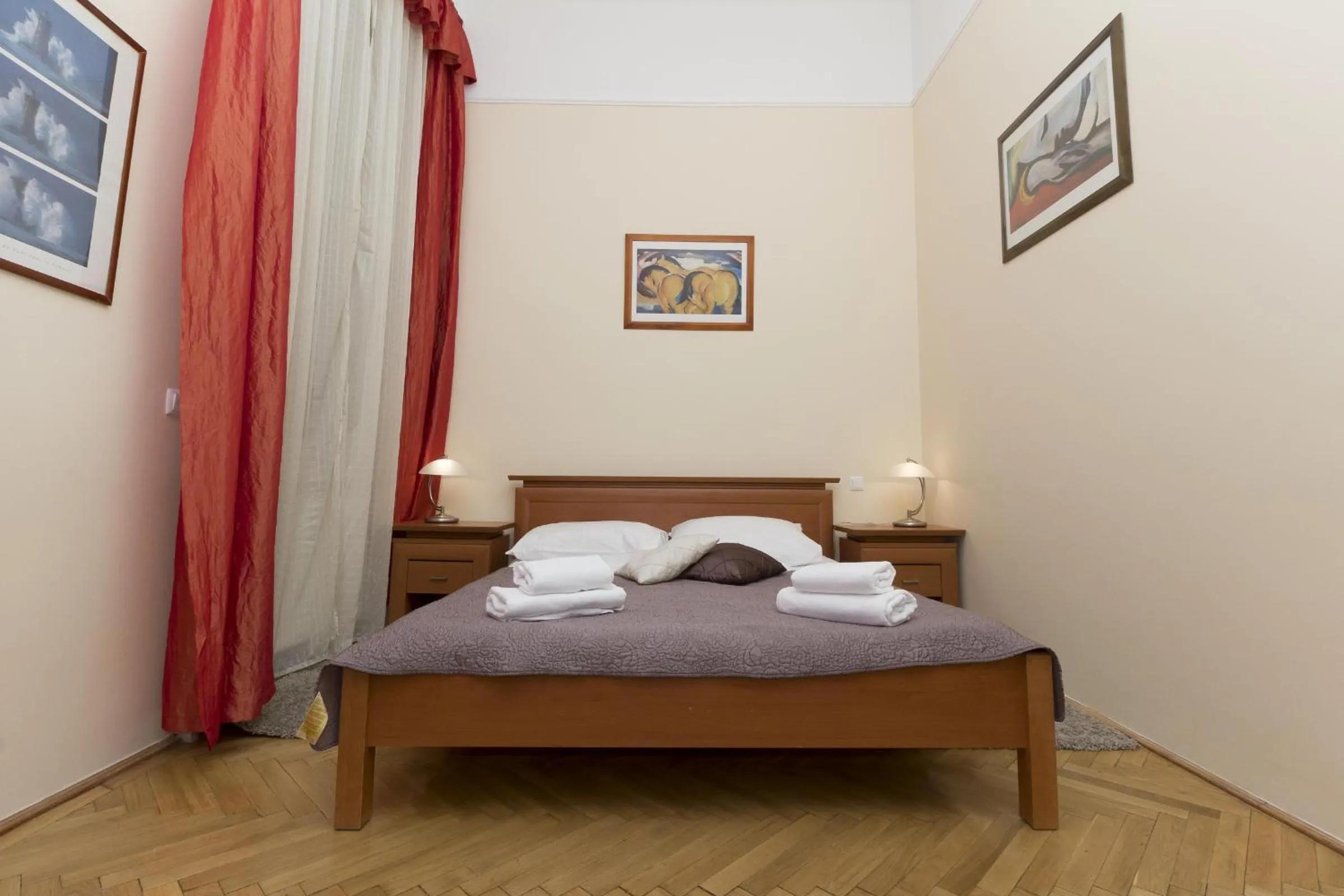 Photo of the whole room, Bed in Budapest Bed and Breakfast