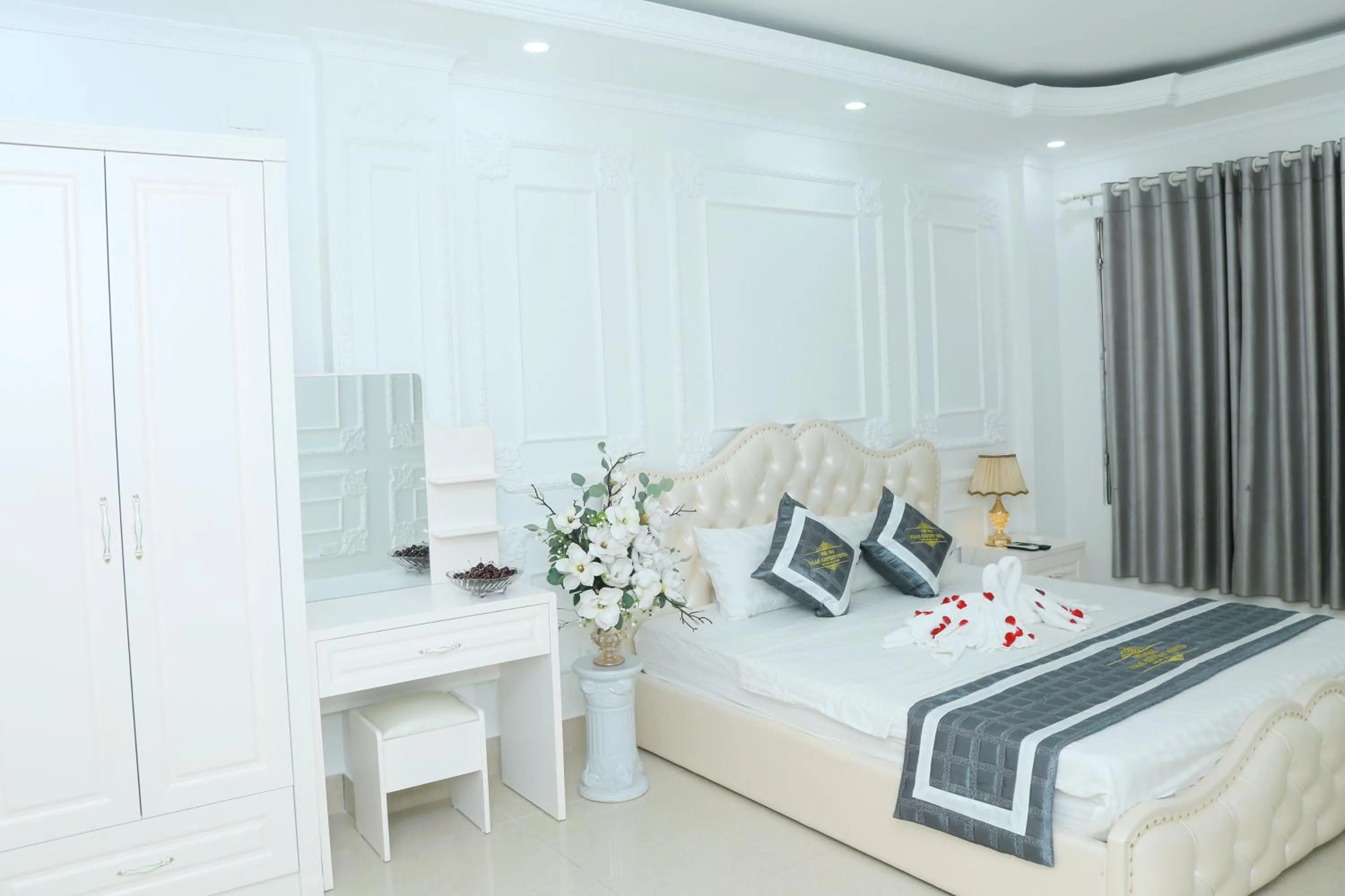 Bed in Noi Bai Ville Airport Hotel