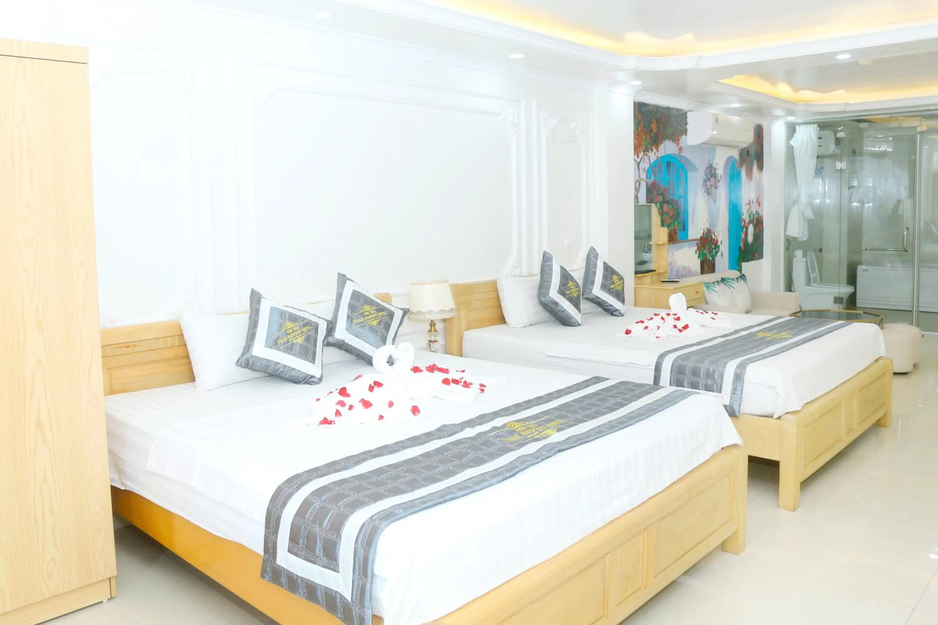 Bed in Noi Bai Ville Airport Hotel