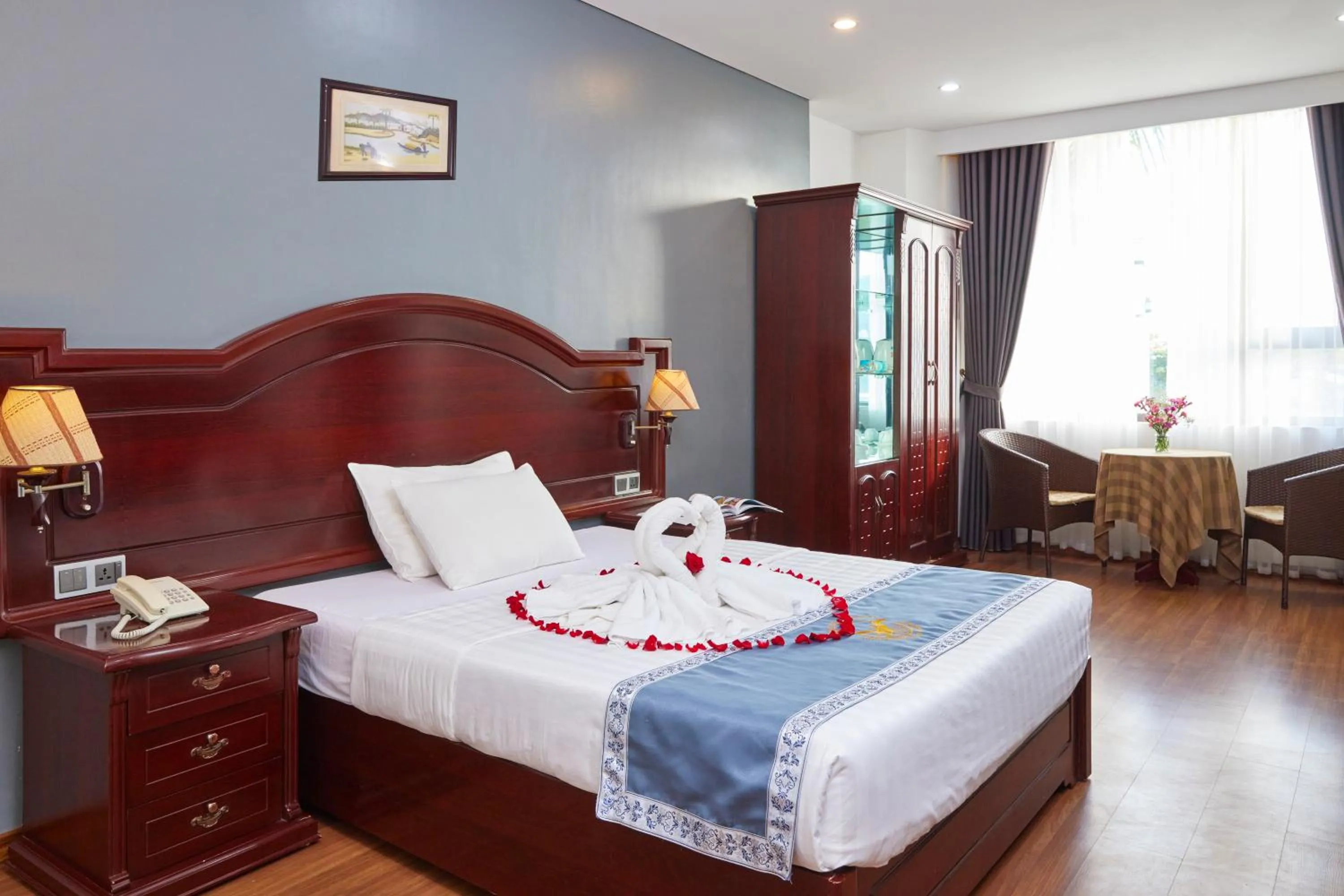 Bedroom, Bed in Gieng Ngoc Sea moutain View Cat Ba