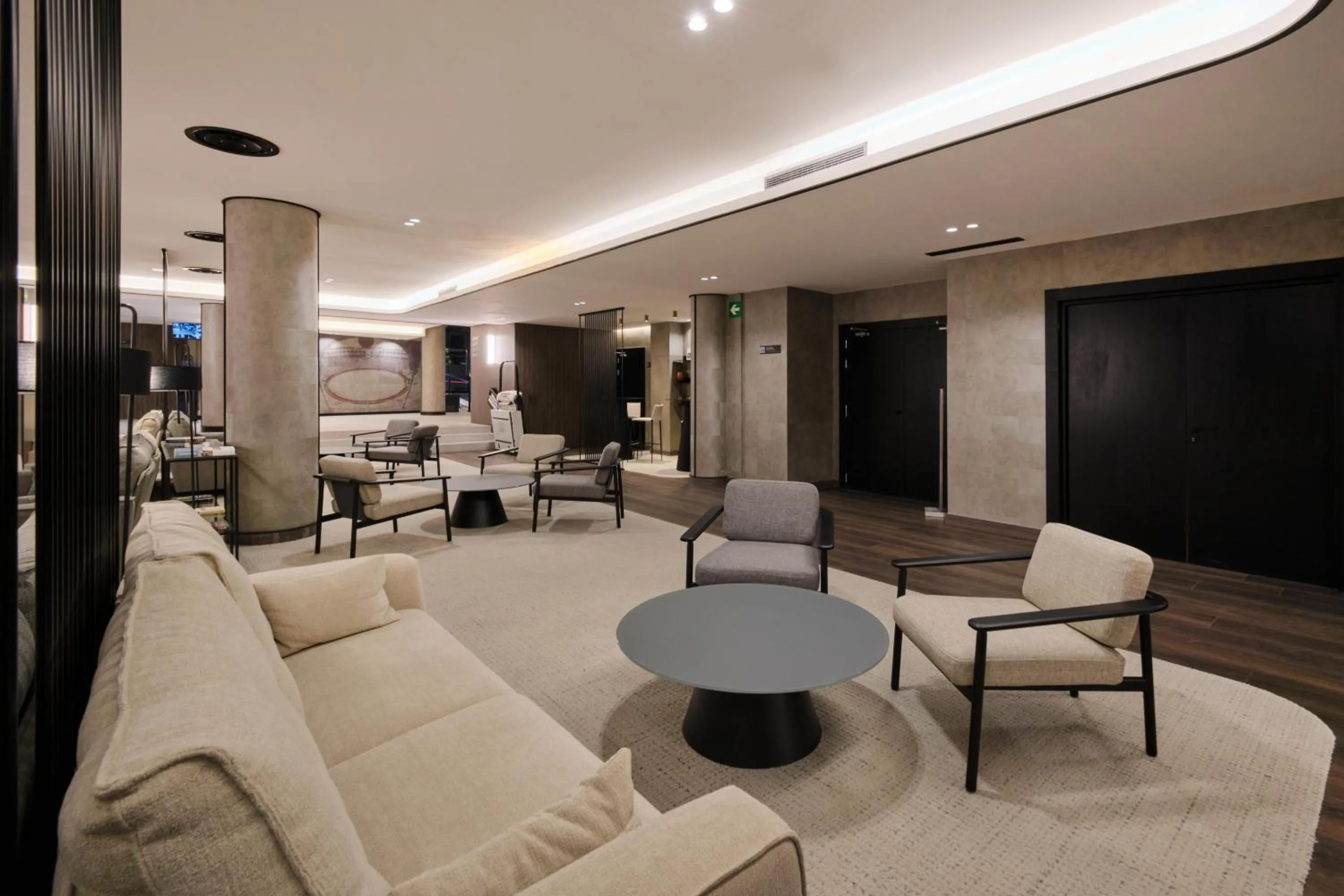 Lobby or reception in 1881 Madrid Ventas Hotel