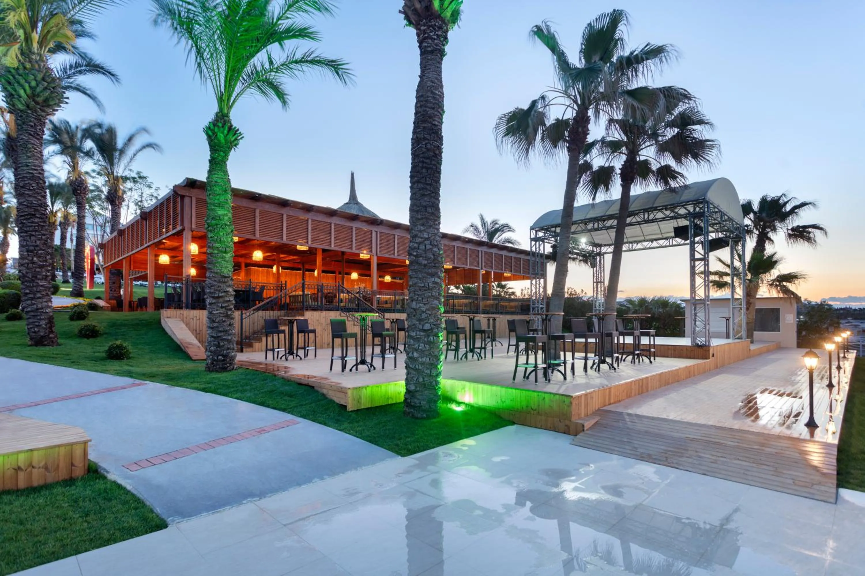 Lounge or bar in Dobedan Beach Resort Comfort ''Ex Brand Alva Donna Beach Resort Comfort''