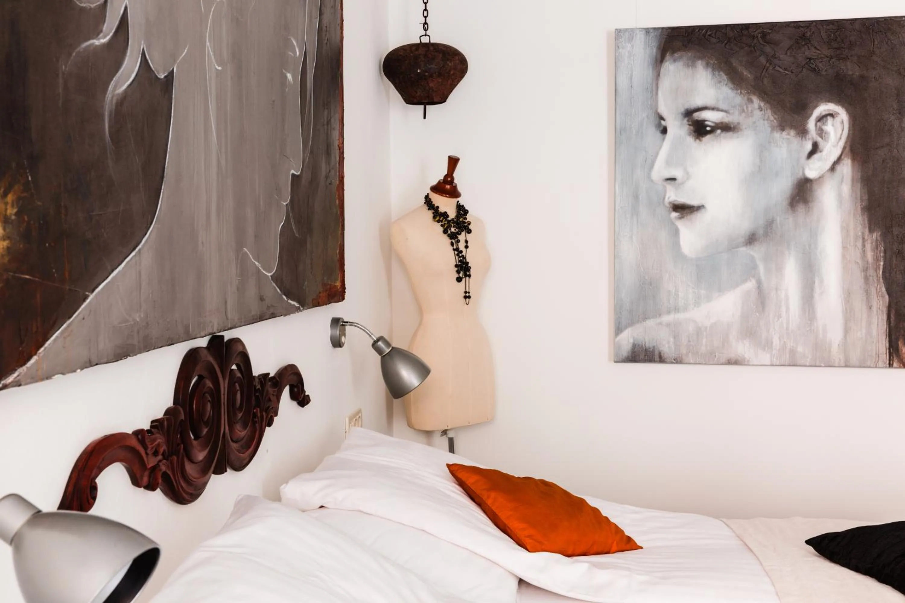 Decorative detail, Bed in Prijeko Palace