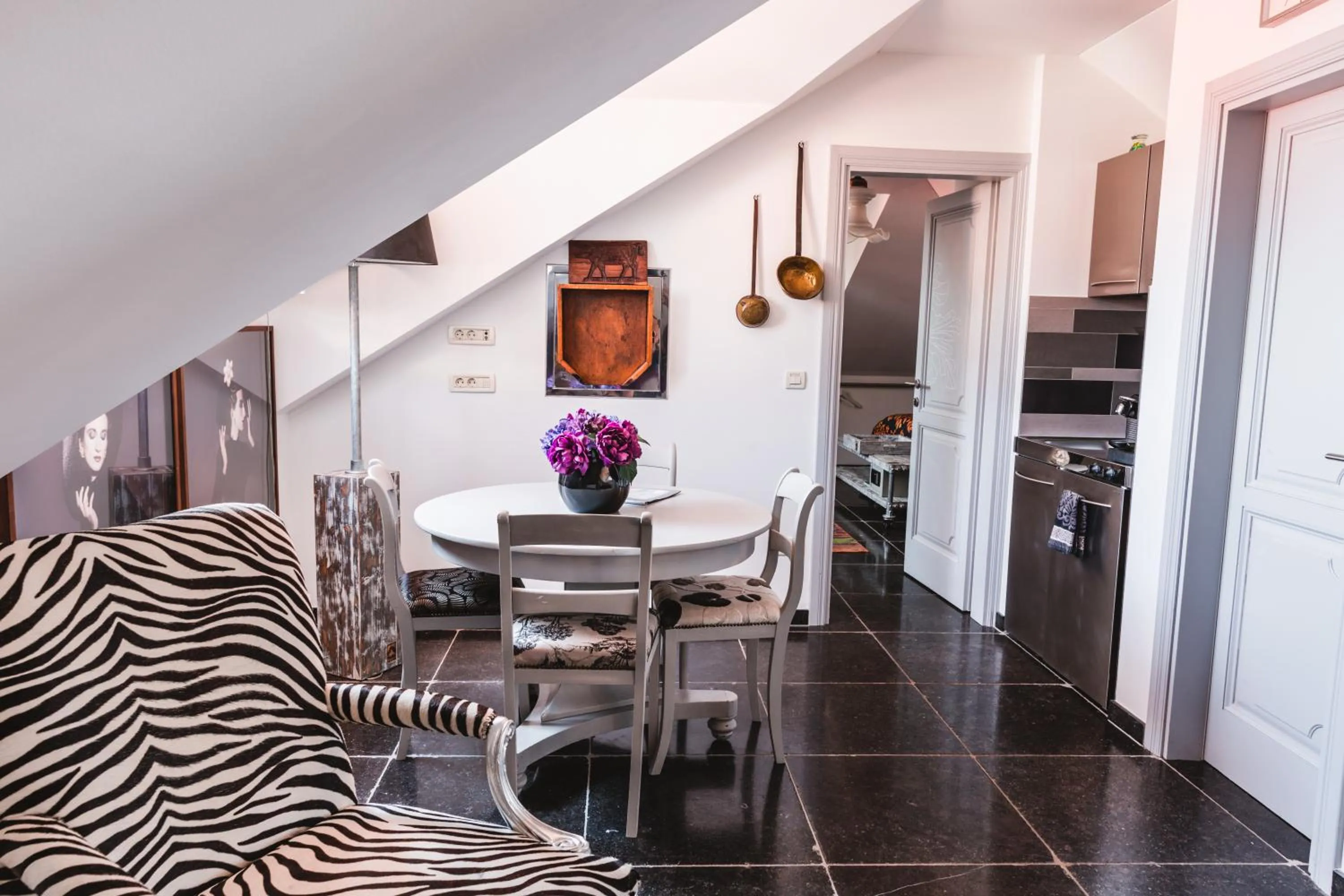 Coffee/tea facilities in Prijeko Palace