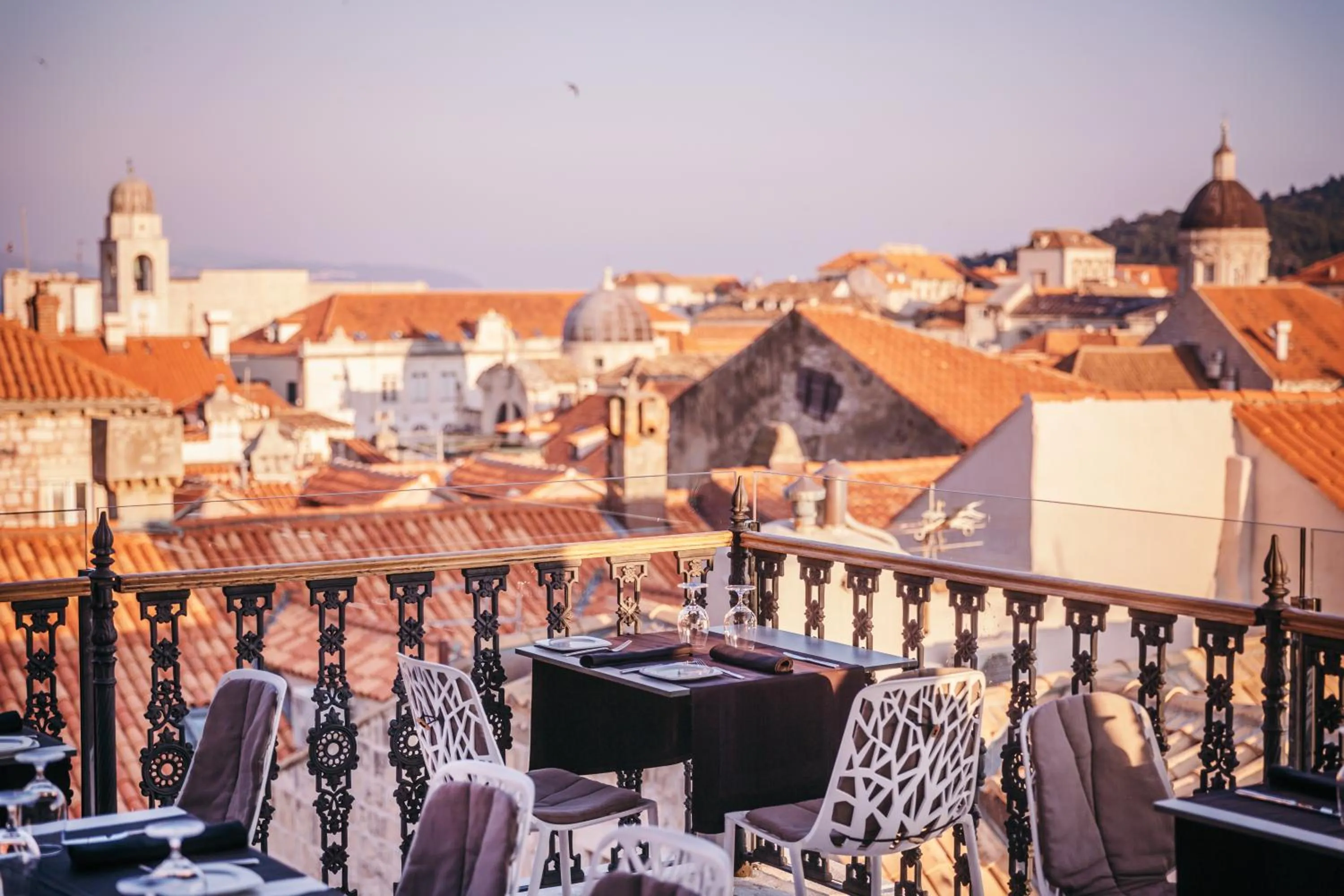 Restaurant/places to eat in Prijeko Palace