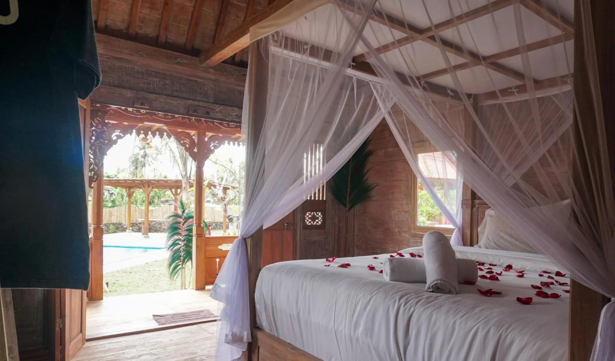 Pool view, Bed in Nunu Bali Eco Friendly Retreat