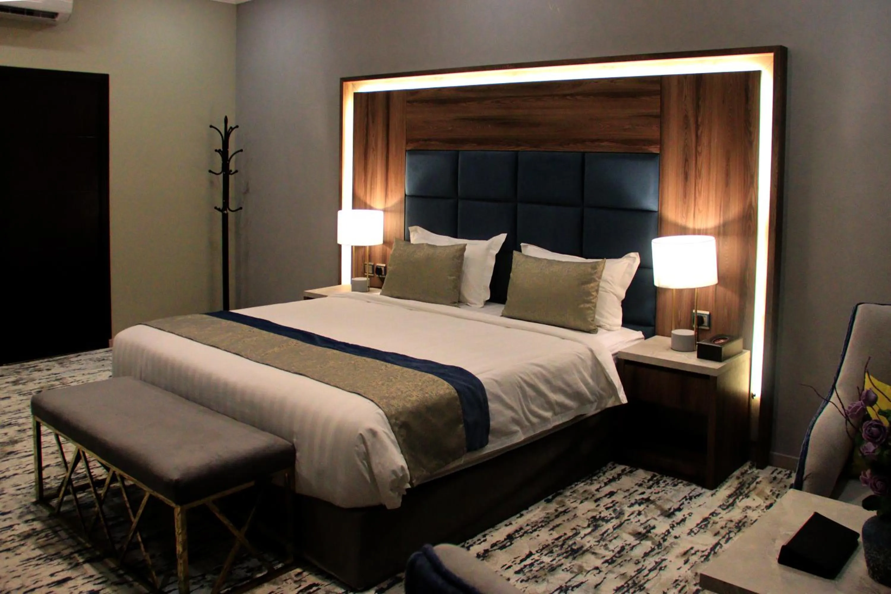 Bed in شقق سوات للشقق المخدومة 4