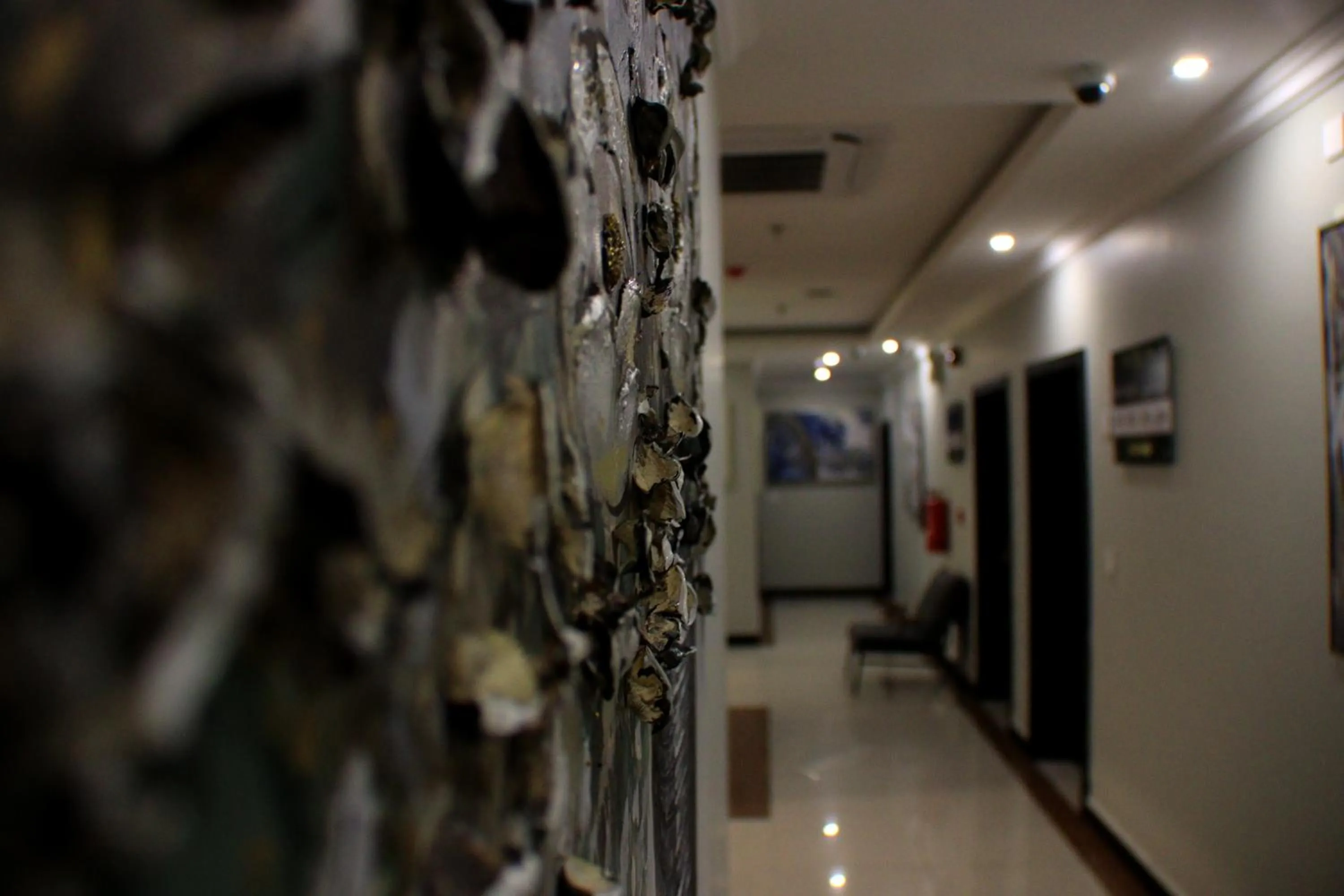 air conditioner in شقق سوات للشقق المخدومة 4