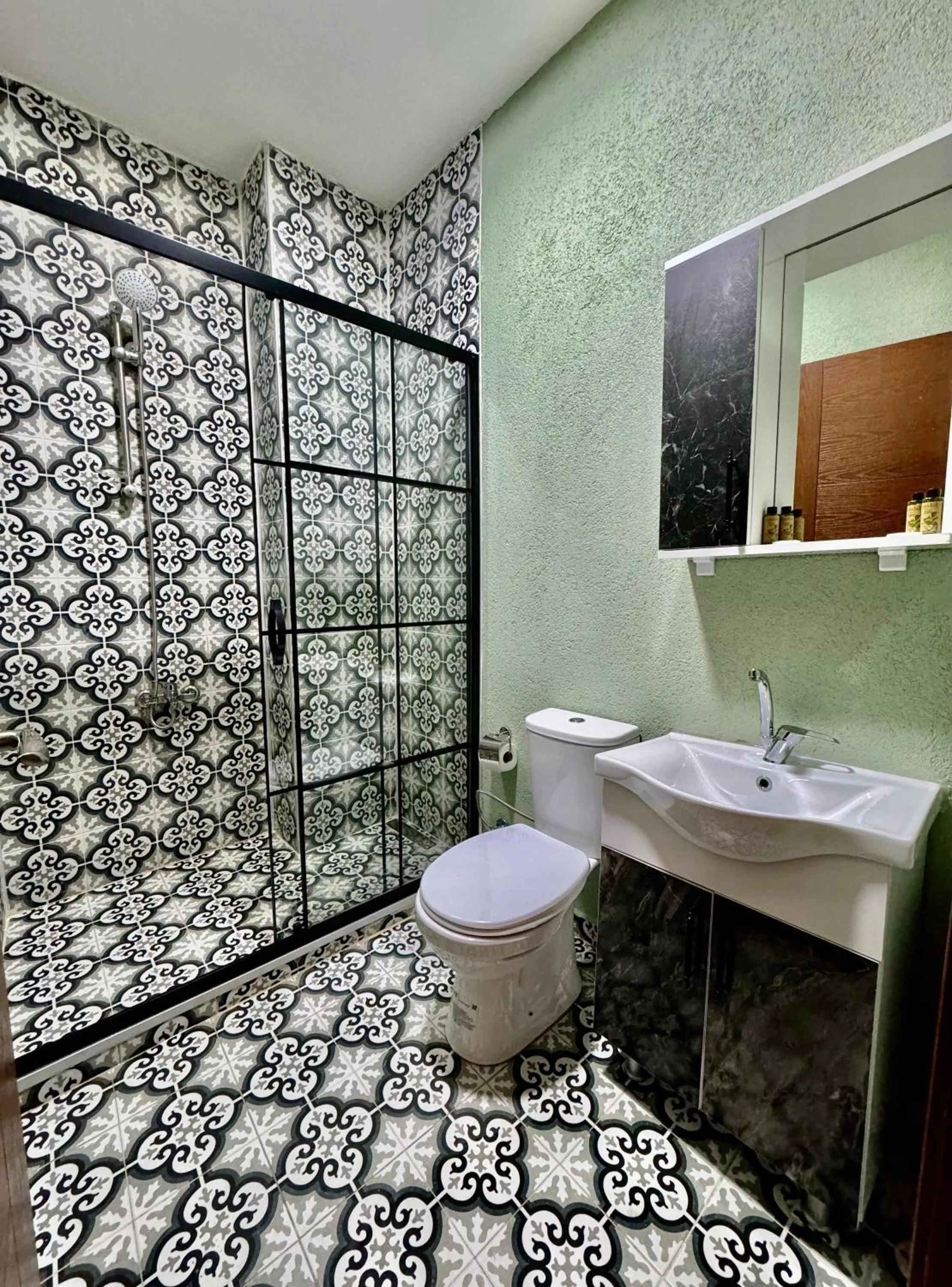 Shower in Dimora Kadıköy