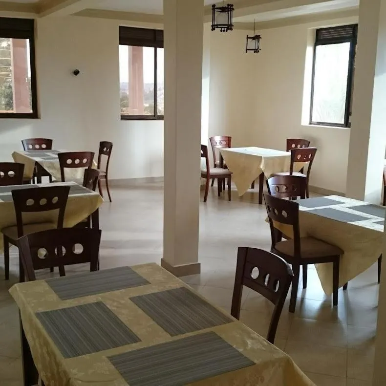 Ubuntu Palace Hotel Kampala