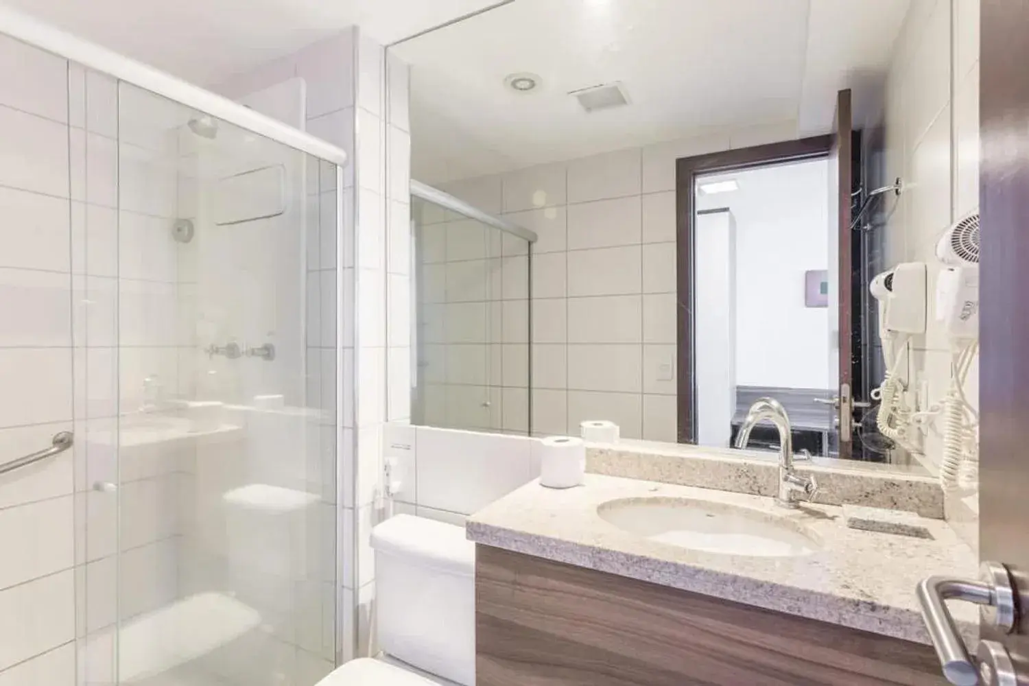 King Suite with Balcony in HY Apartaments & Hotels-Boa Viagem King Suite with Balcony in HY Apartaments & Hotels-Boa Viagem