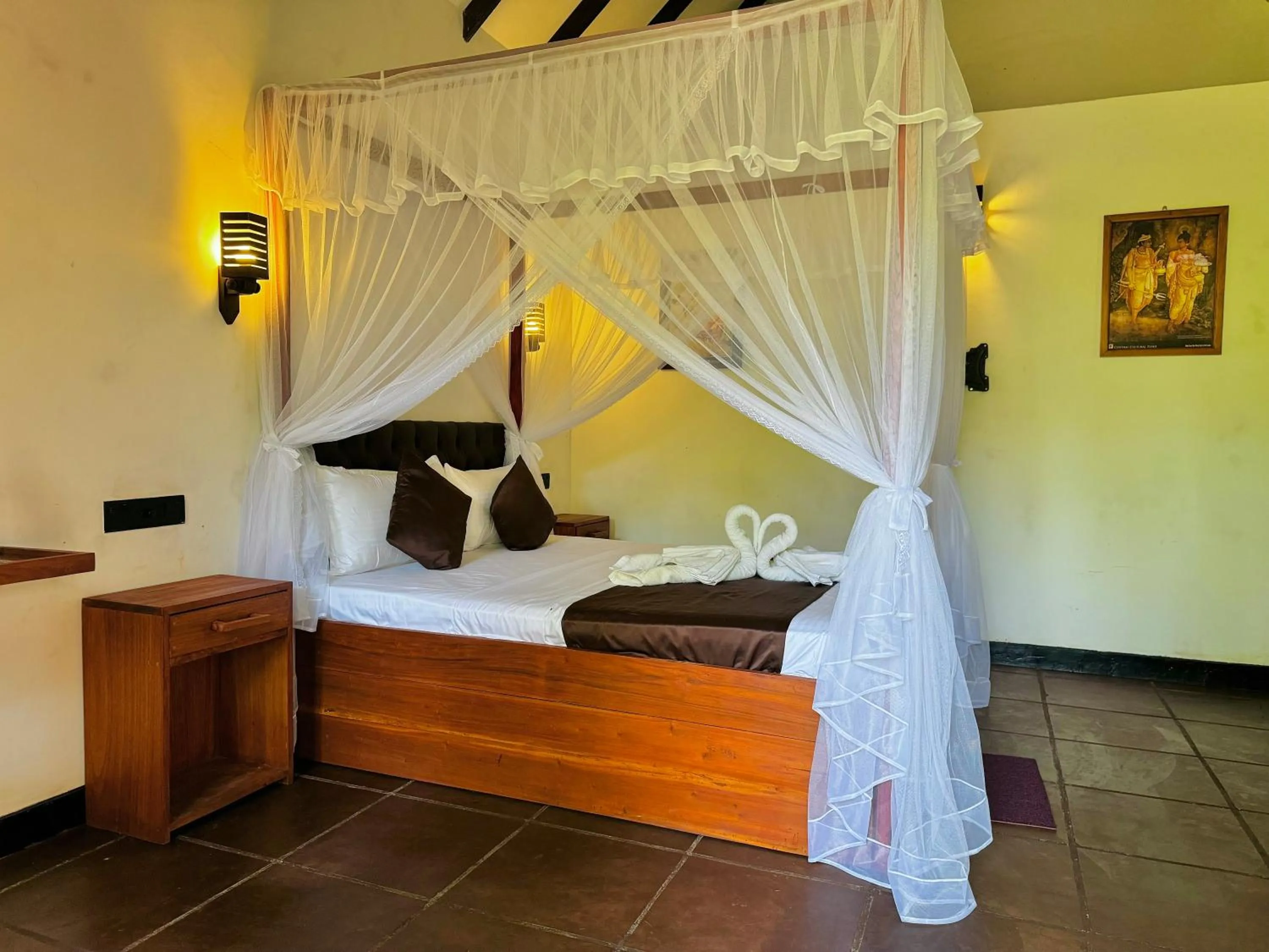 Bed in The Cottage Sigiriya