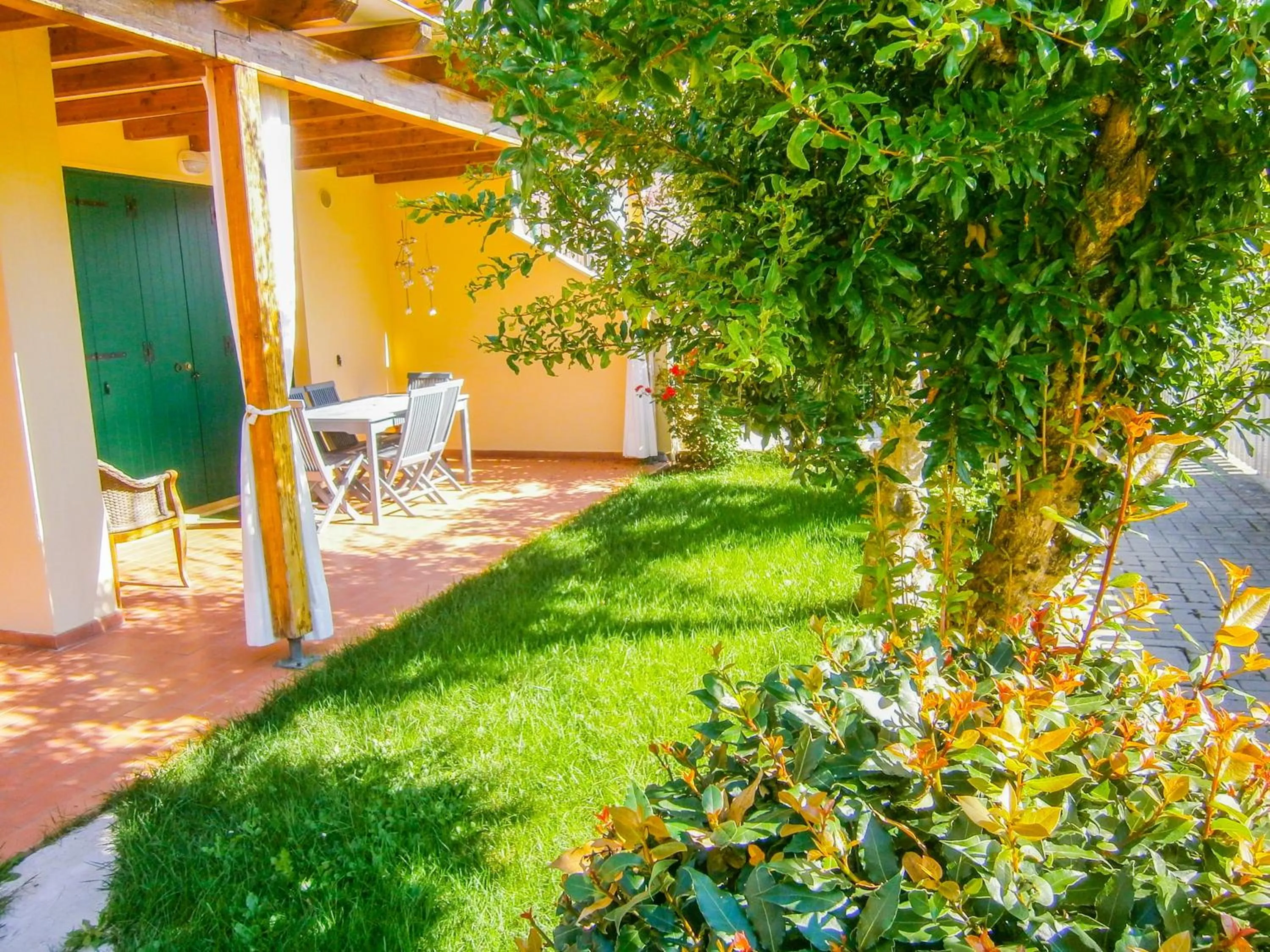 Garden in Villaggio Cristina 2 - Agenzia Cocal