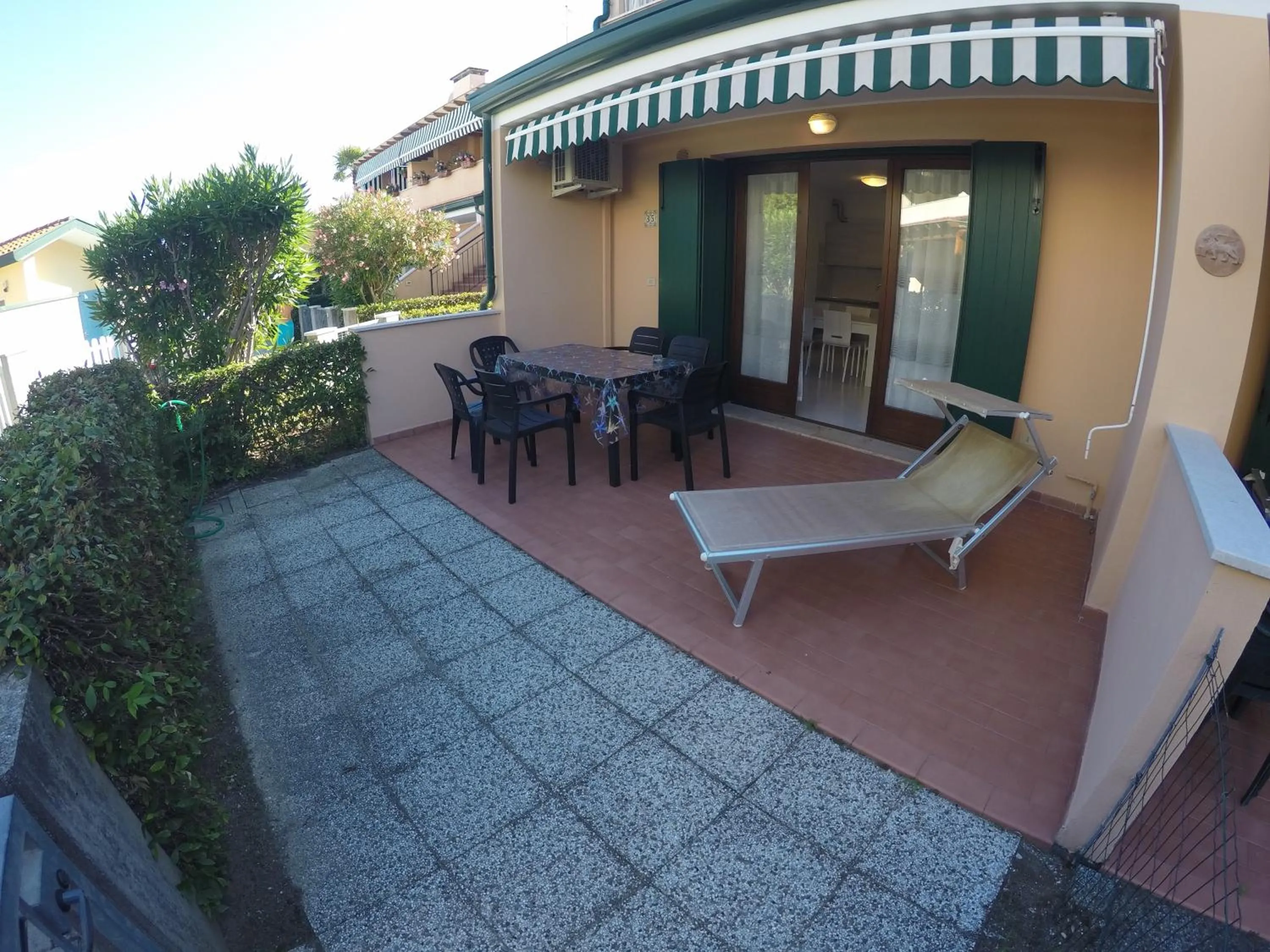 Patio in Villaggio Cristina 2 - Agenzia Cocal