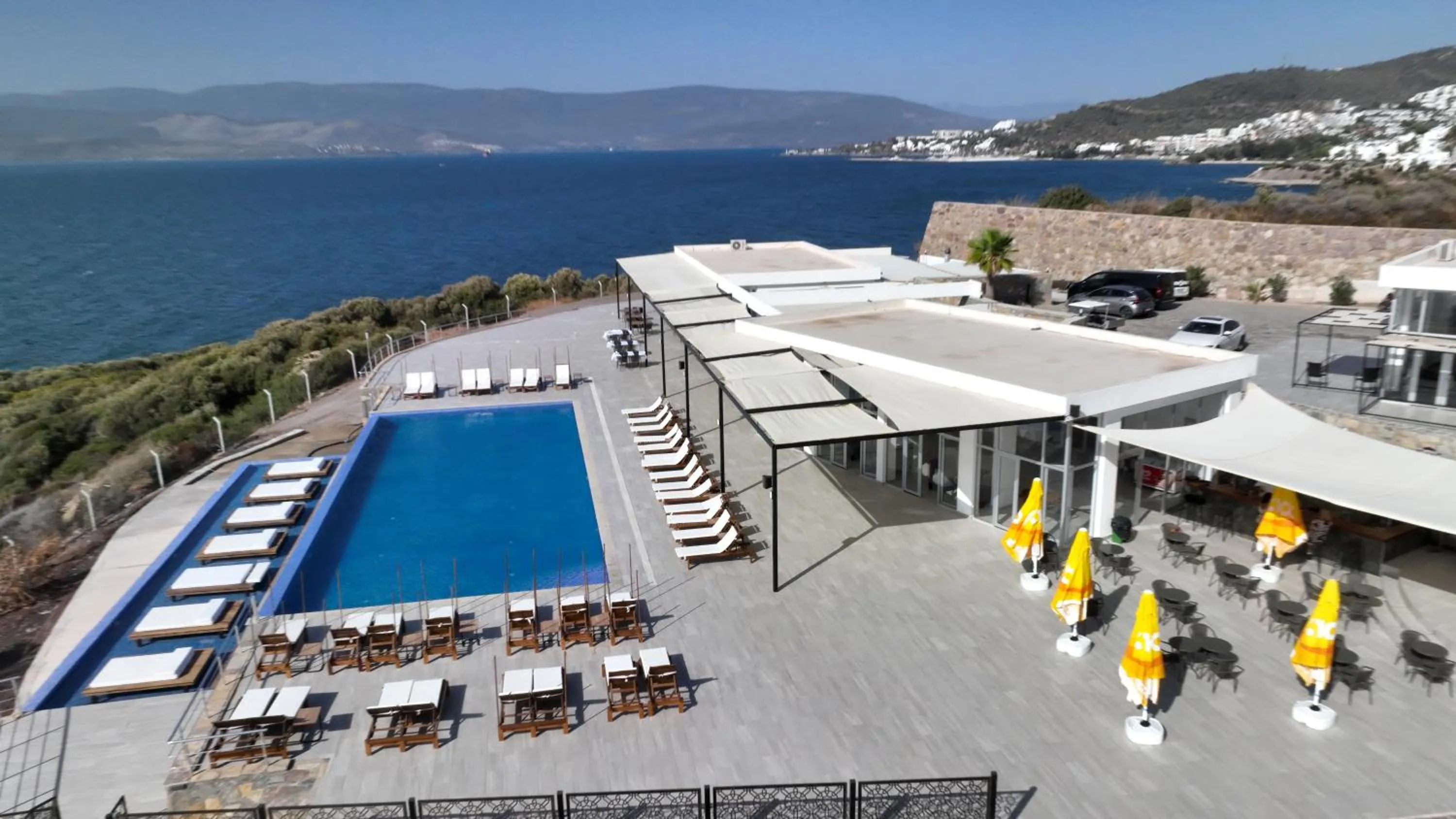 Sea view in Ni Marin Hotel