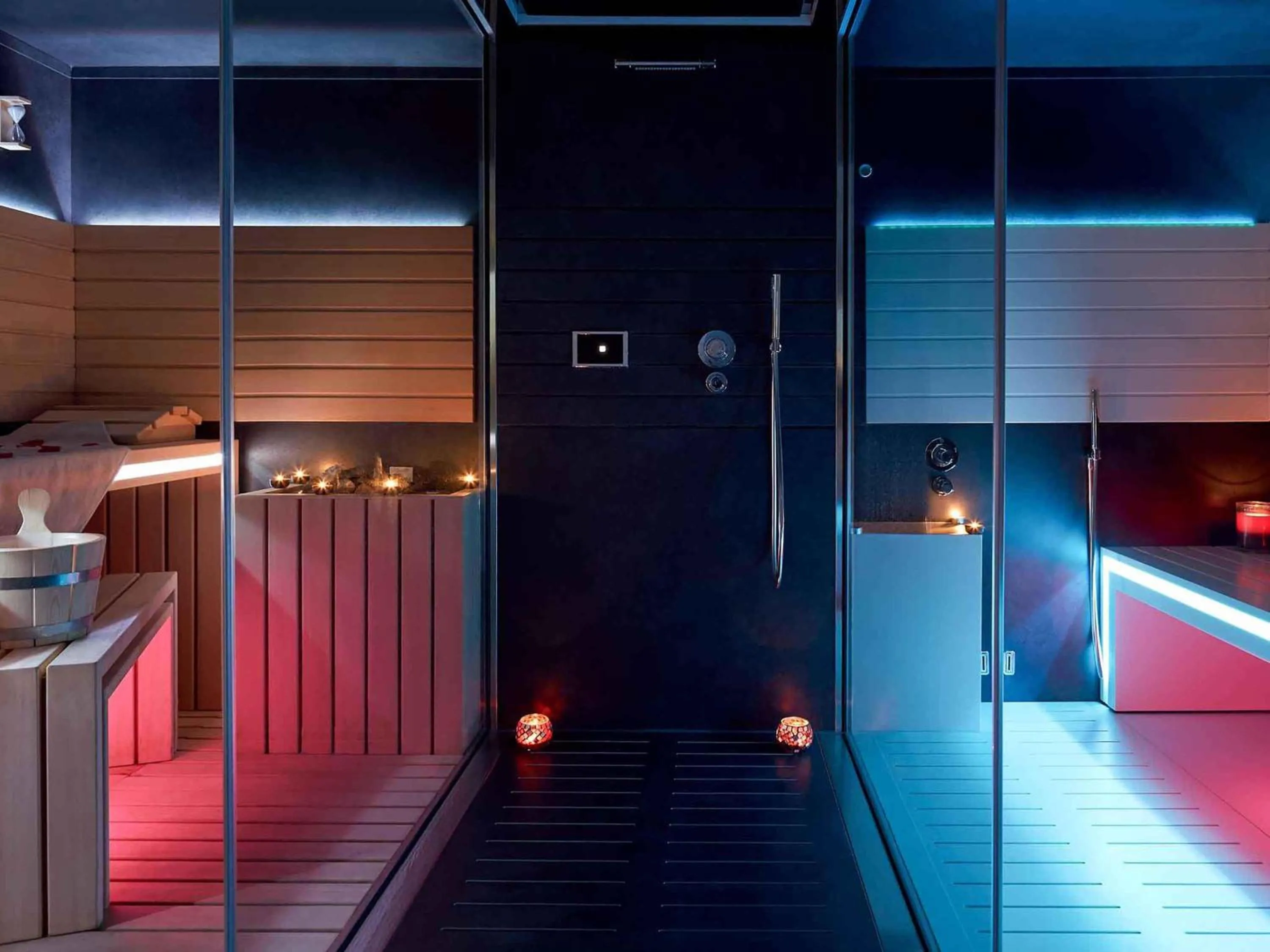 Spa and wellness centre/facilities in Mercure Hotel Golf Cap d'Agde