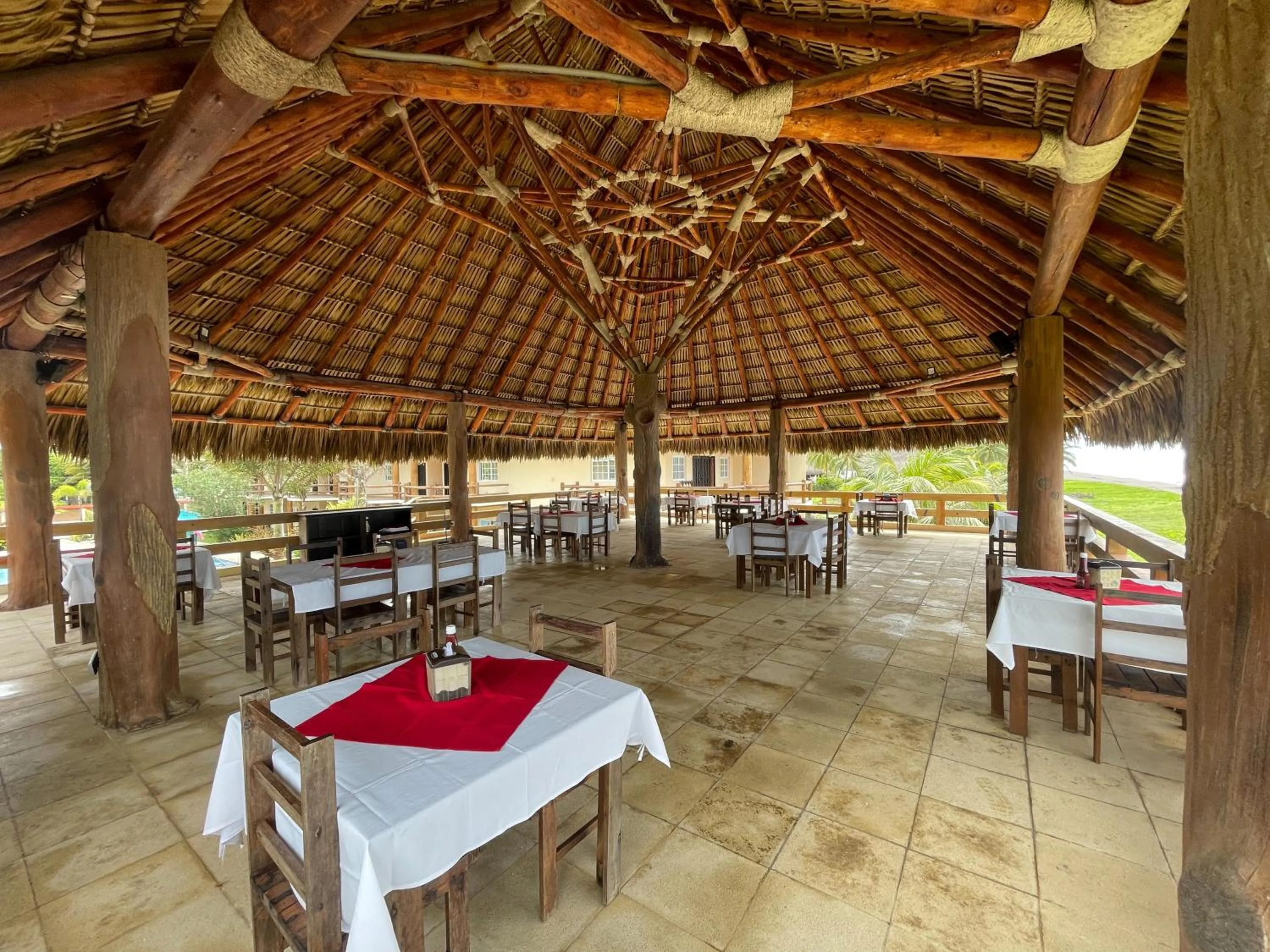 Hotel Pazifico en Monterrico