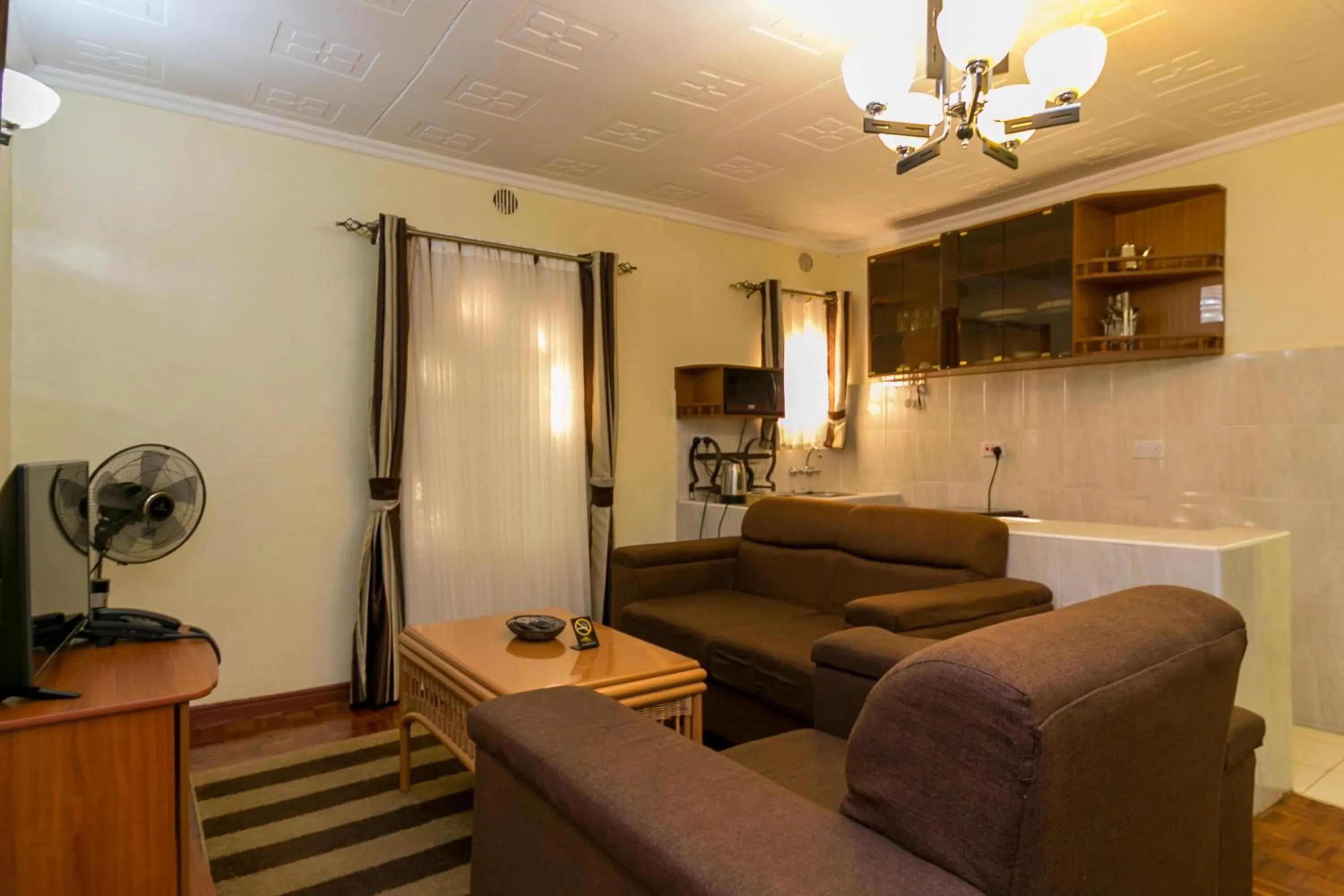 Living room in Fahari Gardens Hotel