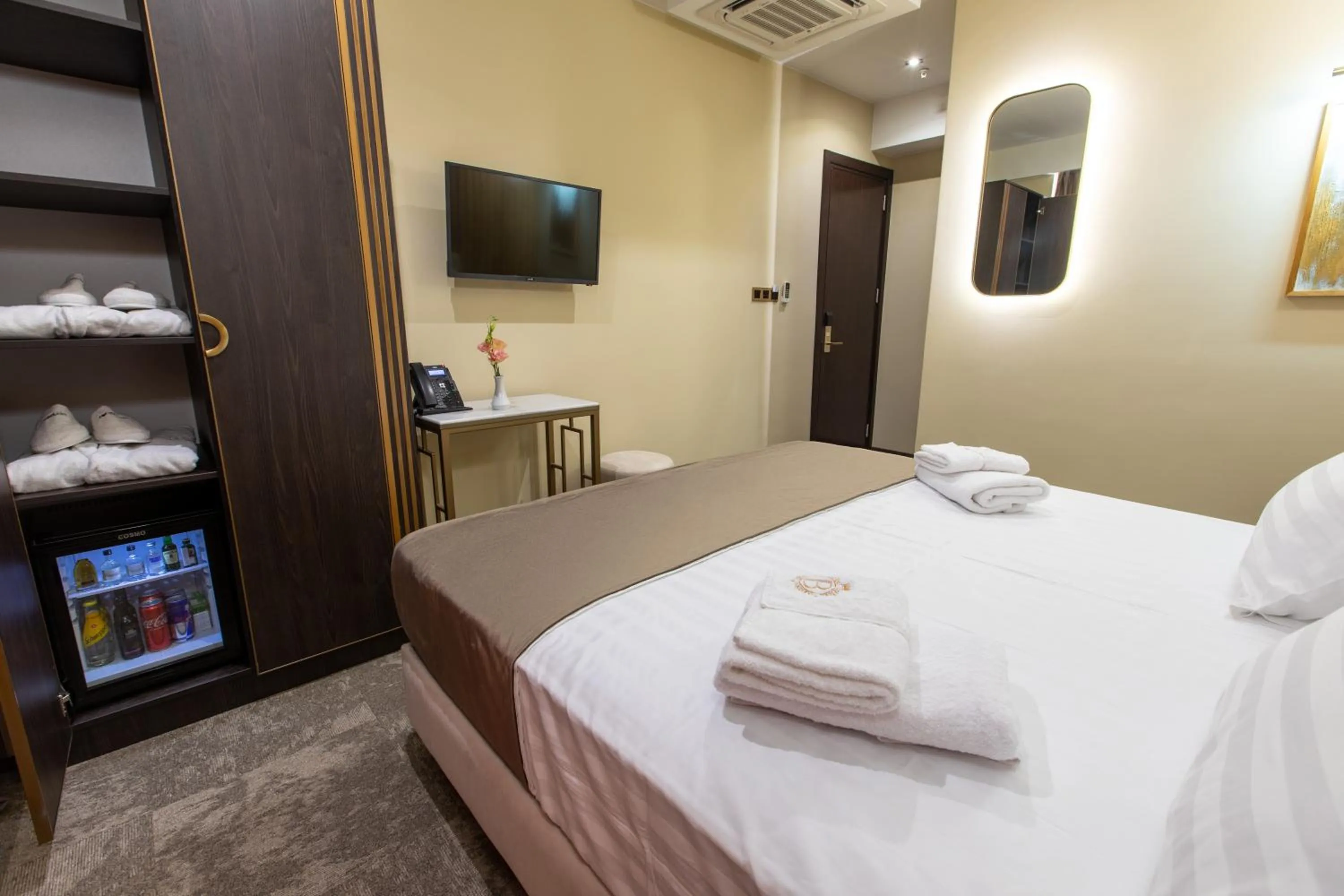 Bed in Bellevue Boutique Hotel