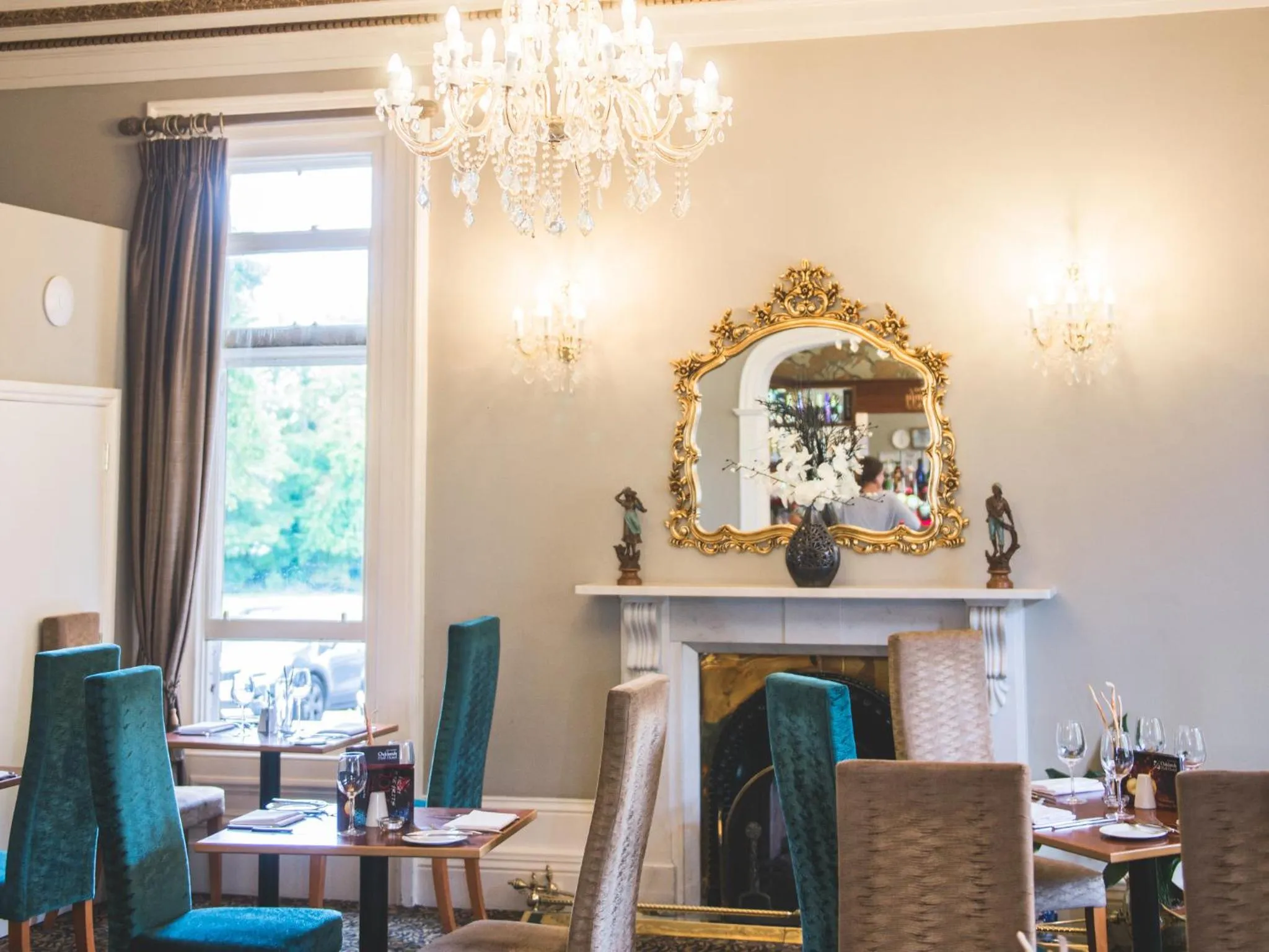 Restaurant/places to eat in Oaklands Hall Hotel Sure Hotel Collection by Best Western