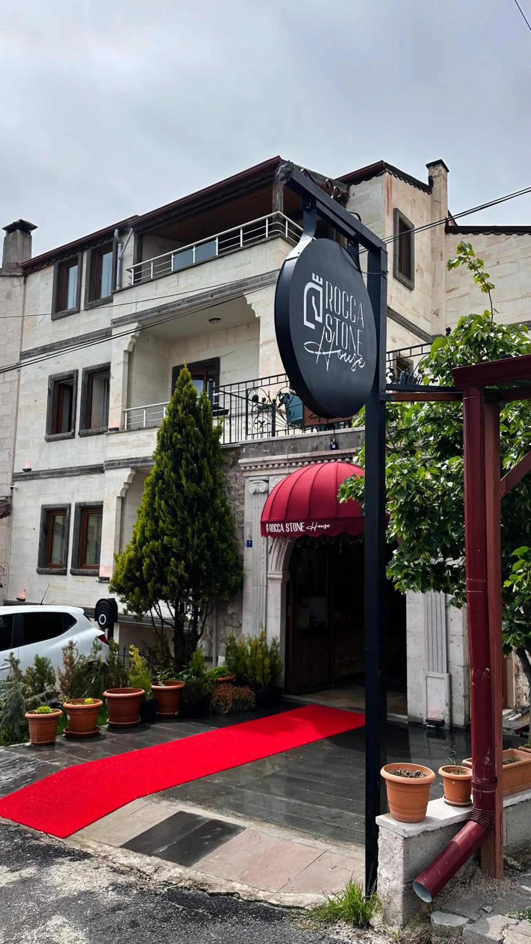 Property building in Rocca Stone House