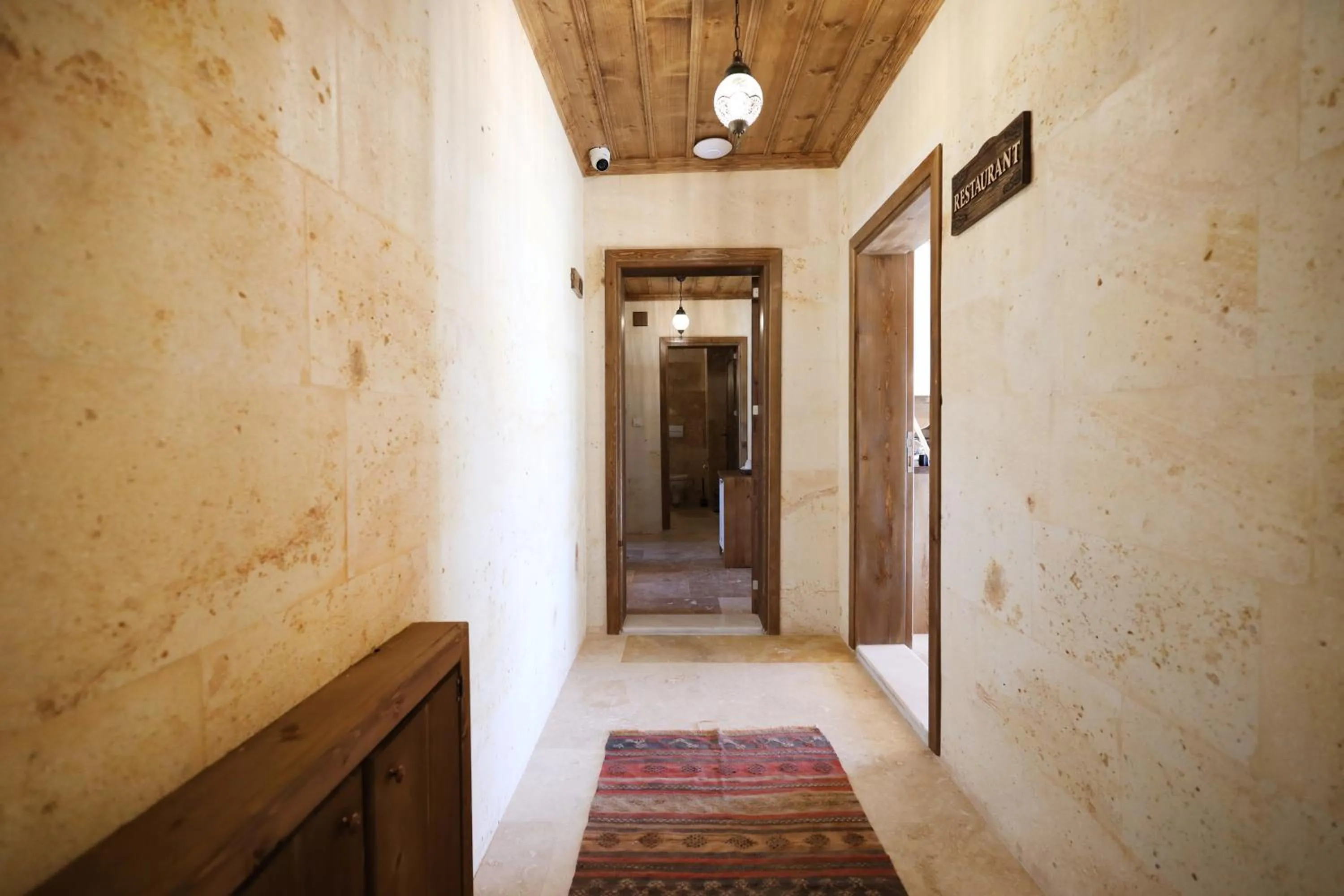 Massage in Rocca Stone House