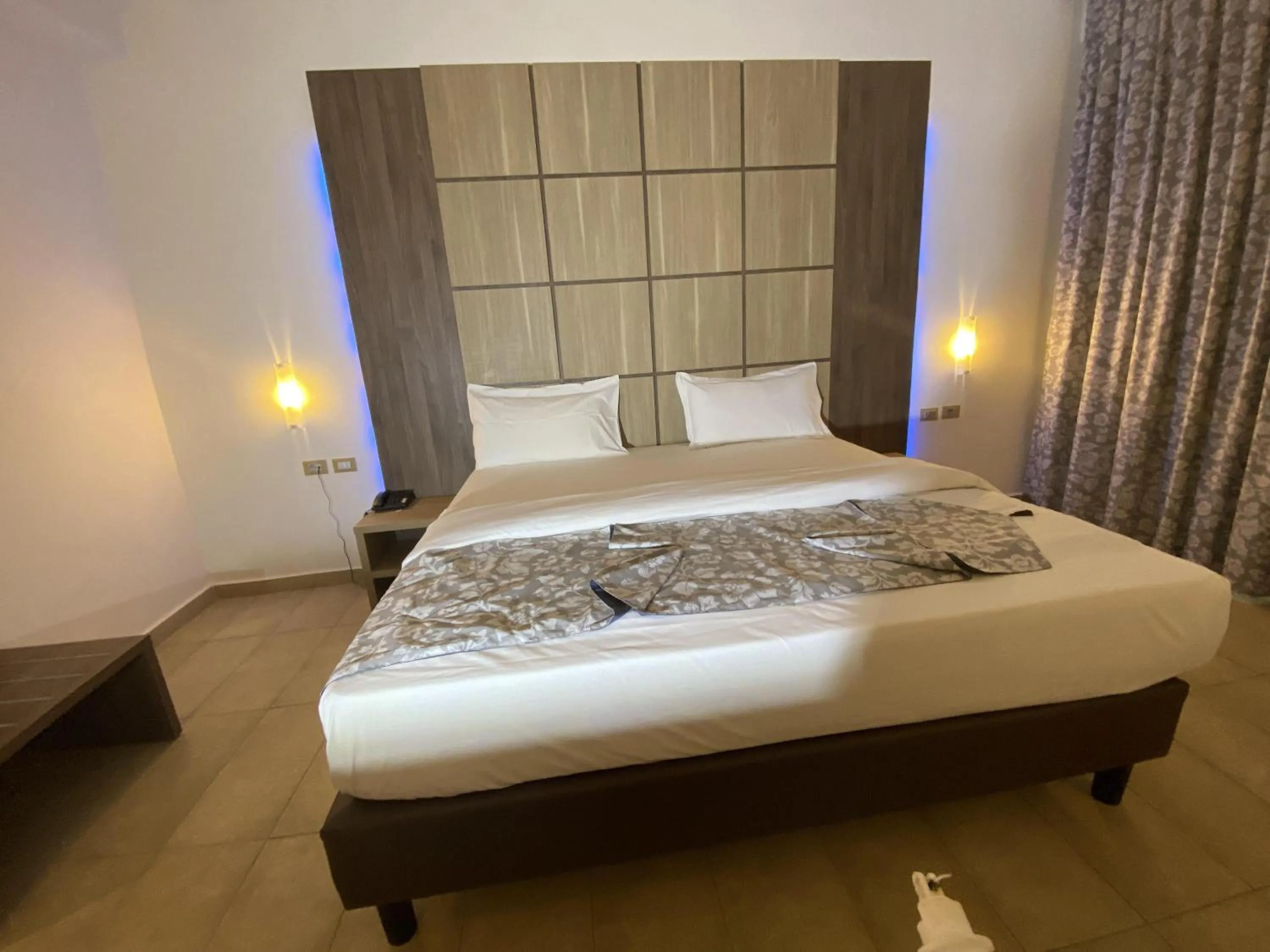 Bed in Hotel Franco Yaounde