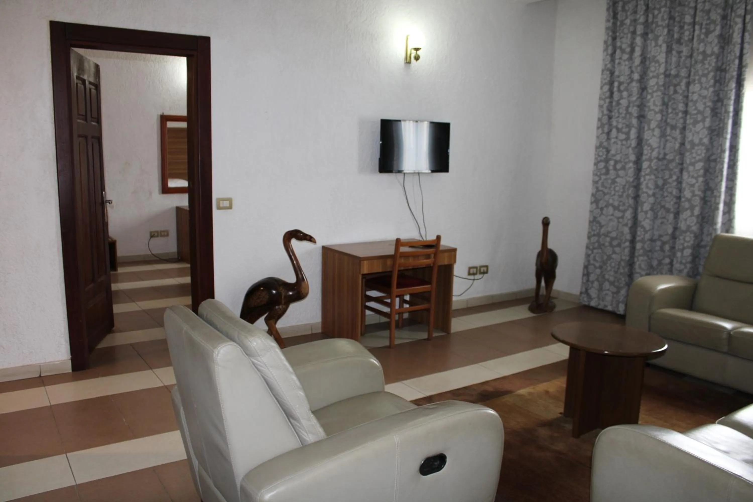 Living room in Hotel Franco Yaounde
