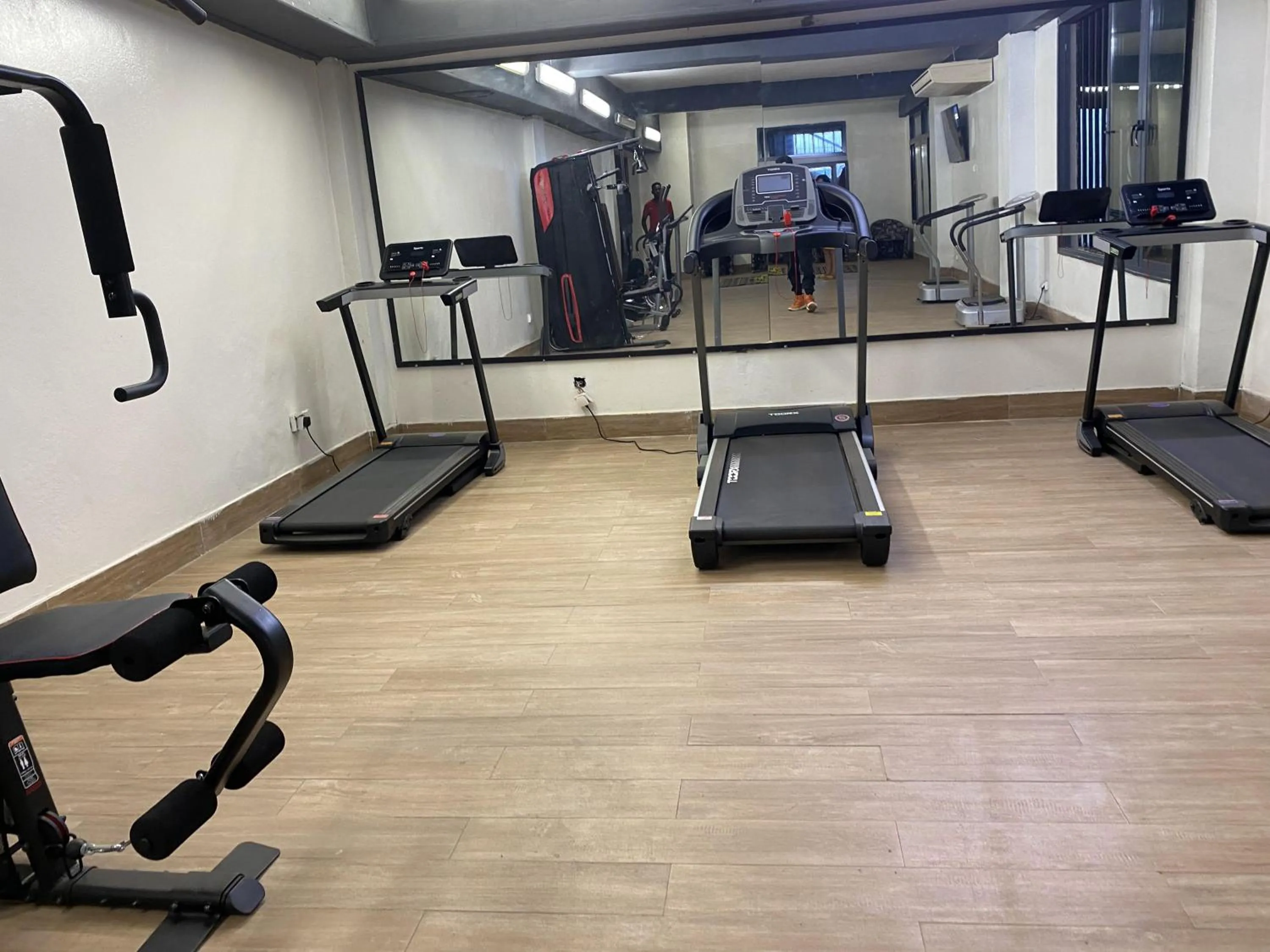 Fitness centre/facilities in Hotel Franco Yaounde