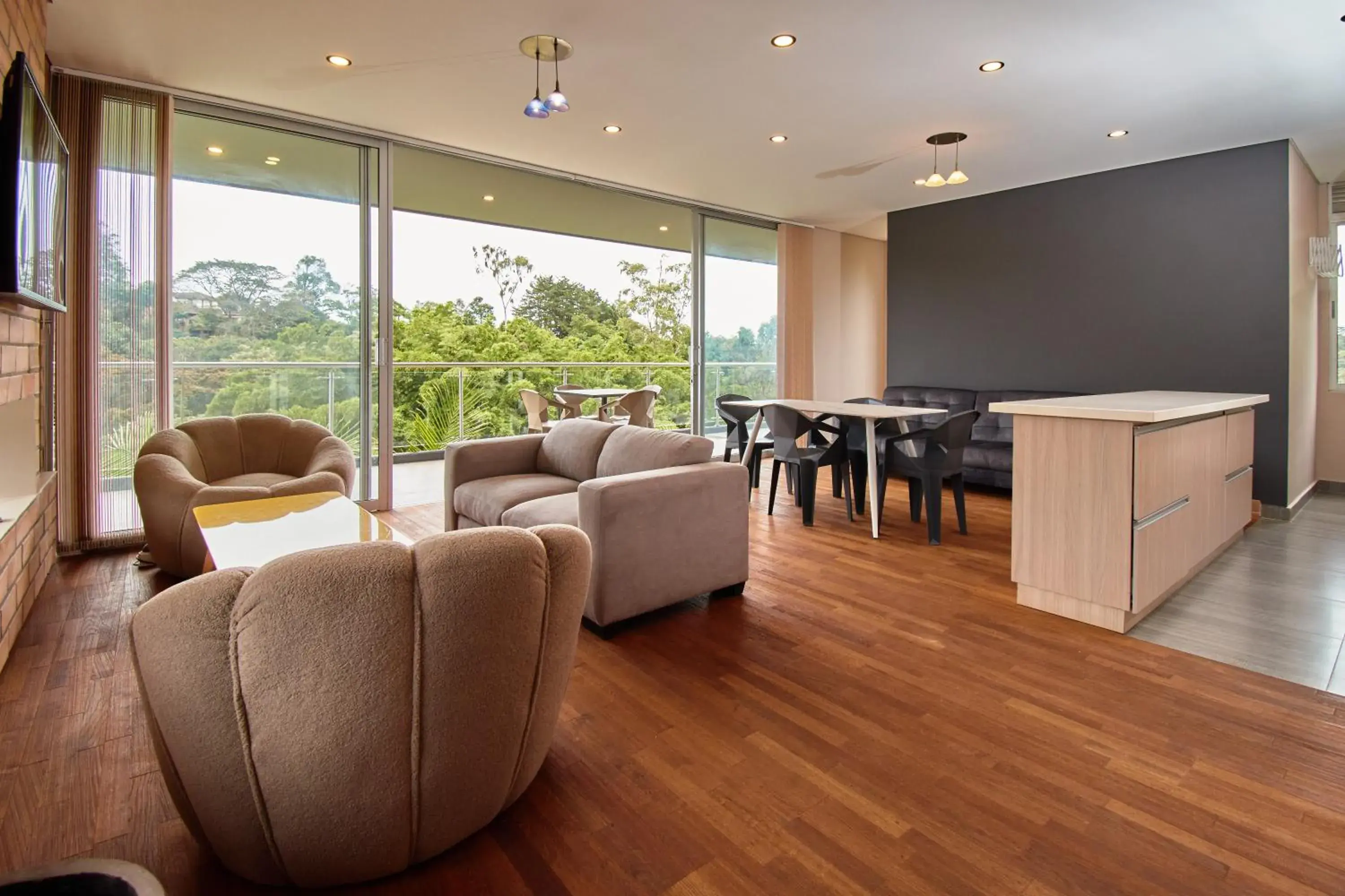 Deluxe Apartment in Kokumi by Bernalo Hotels Deluxe Apartment in Kokumi by Bernalo Hotels