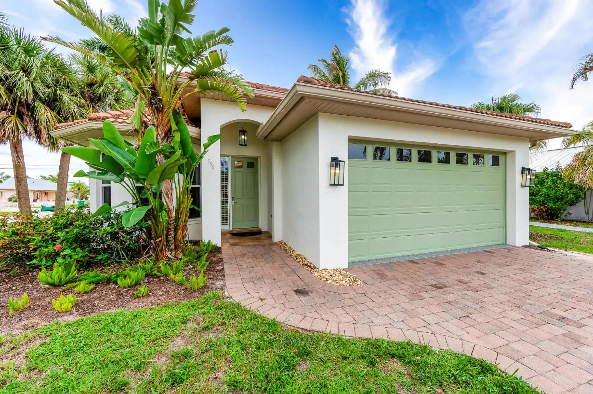 Property building in Neapolitan Vacation Rental