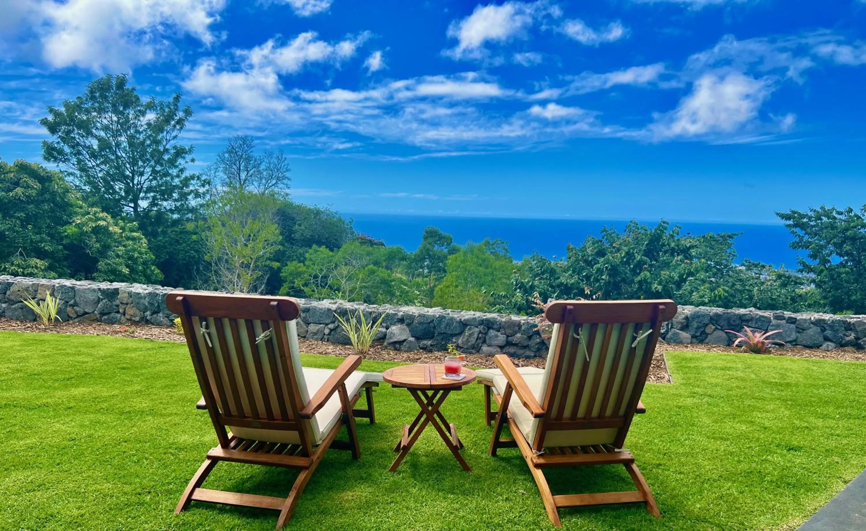 Balcony/Terrace in Mango Sunset Bed and Breakfast