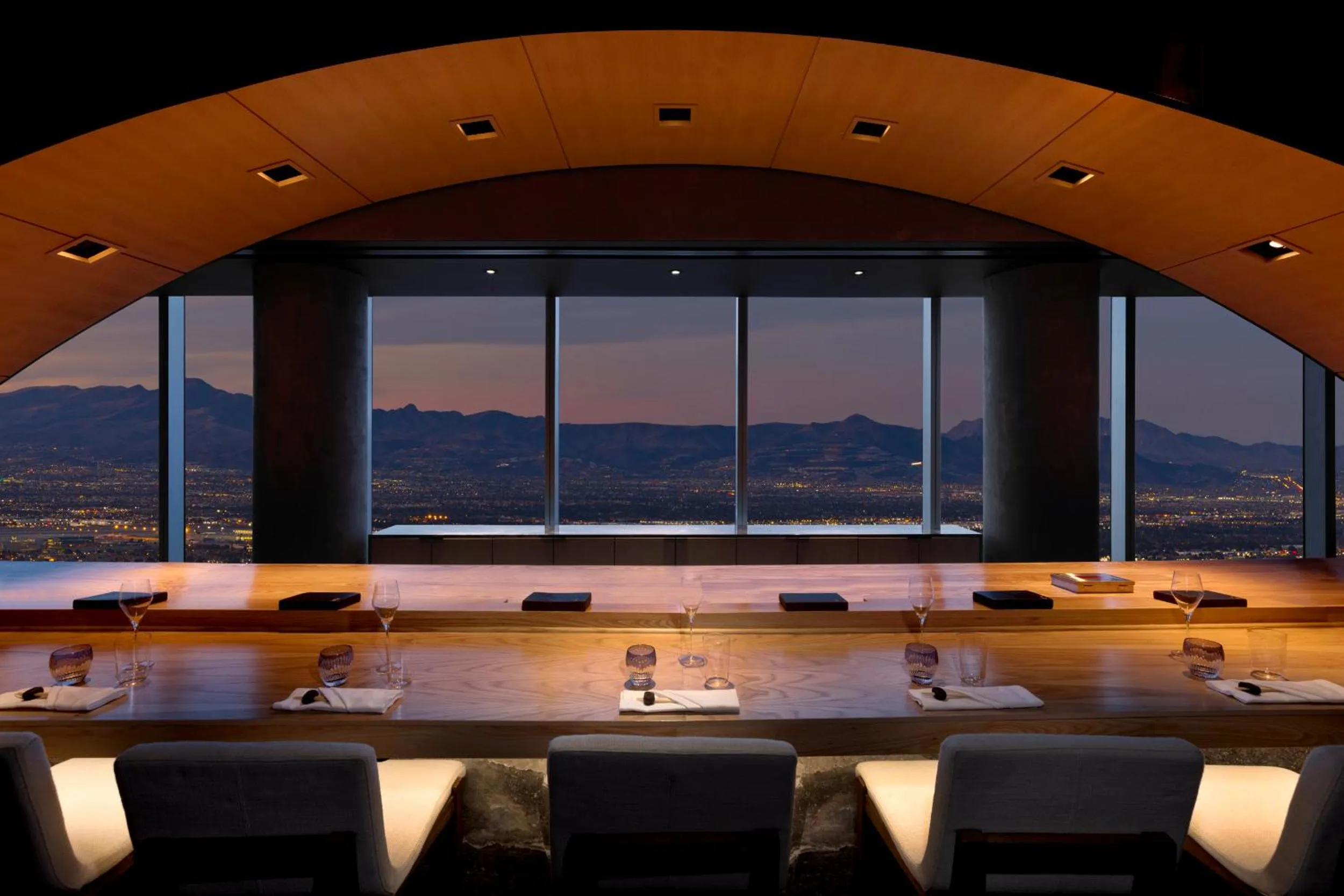 Restaurant/places to eat in Fontainebleau Las Vegas