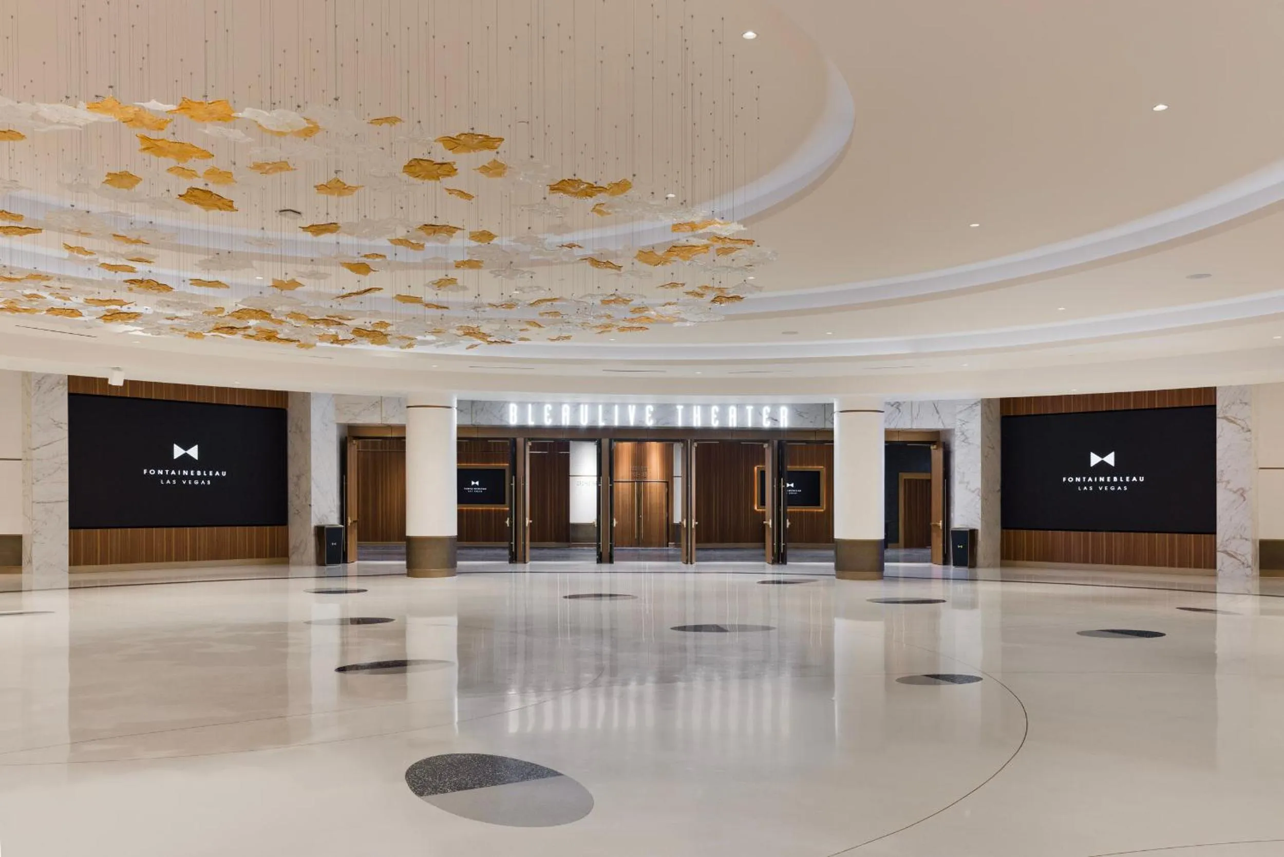 Entertainment in Fontainebleau Las Vegas