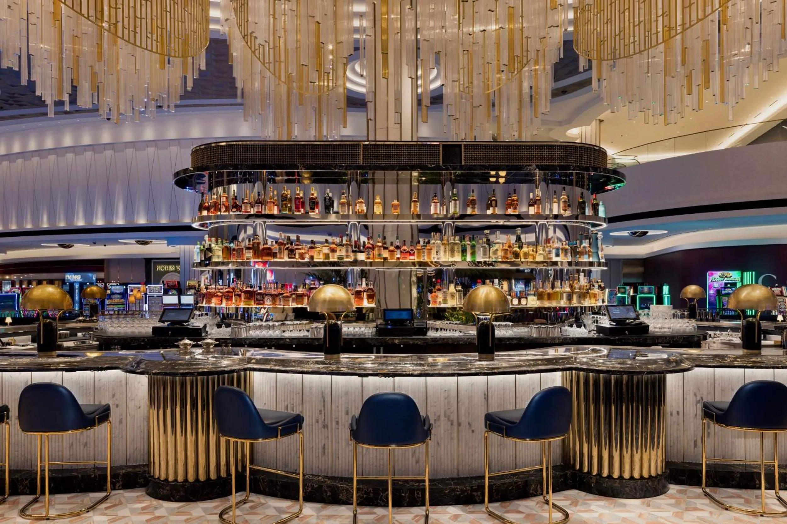 Lounge or bar in Fontainebleau Las Vegas
