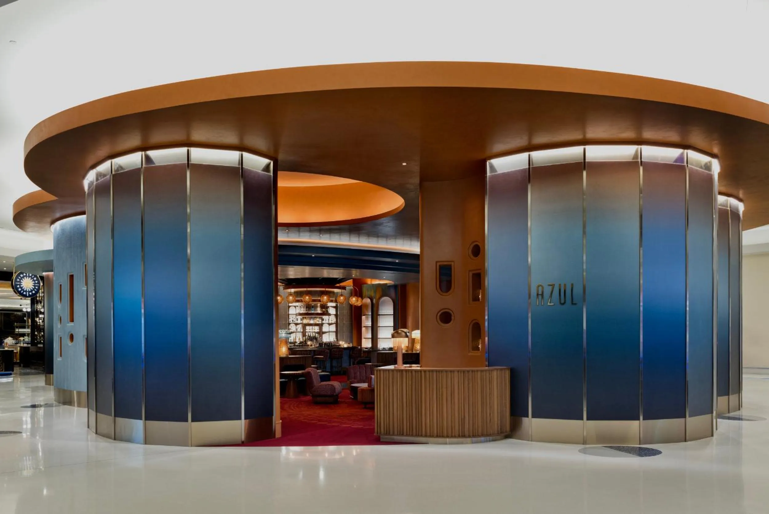 Lounge or bar in Fontainebleau Las Vegas