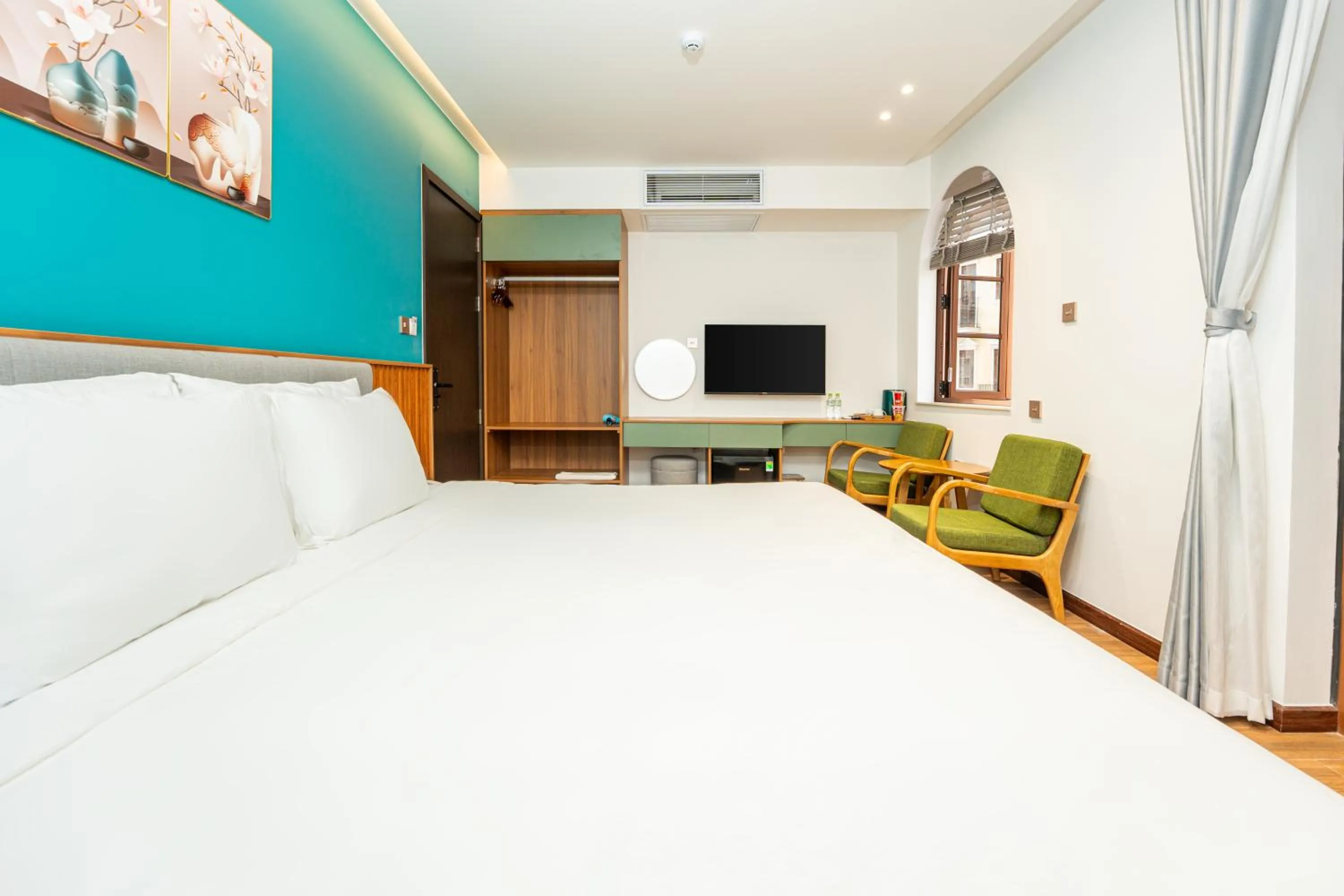 Photo of the whole room, Bed in Mimosa Hotel Phú Quốc