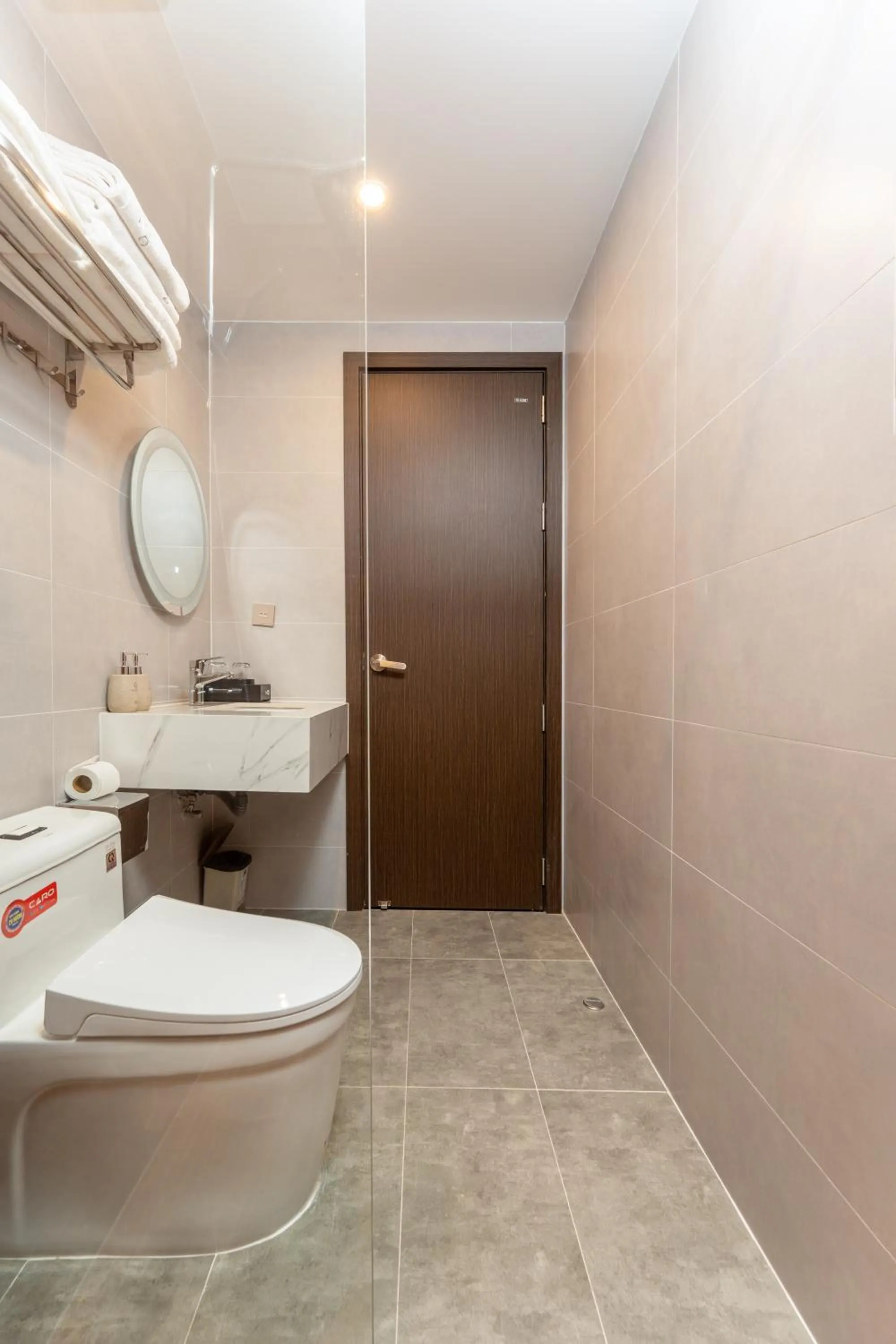 Shower in Mimosa Hotel Phú Quốc