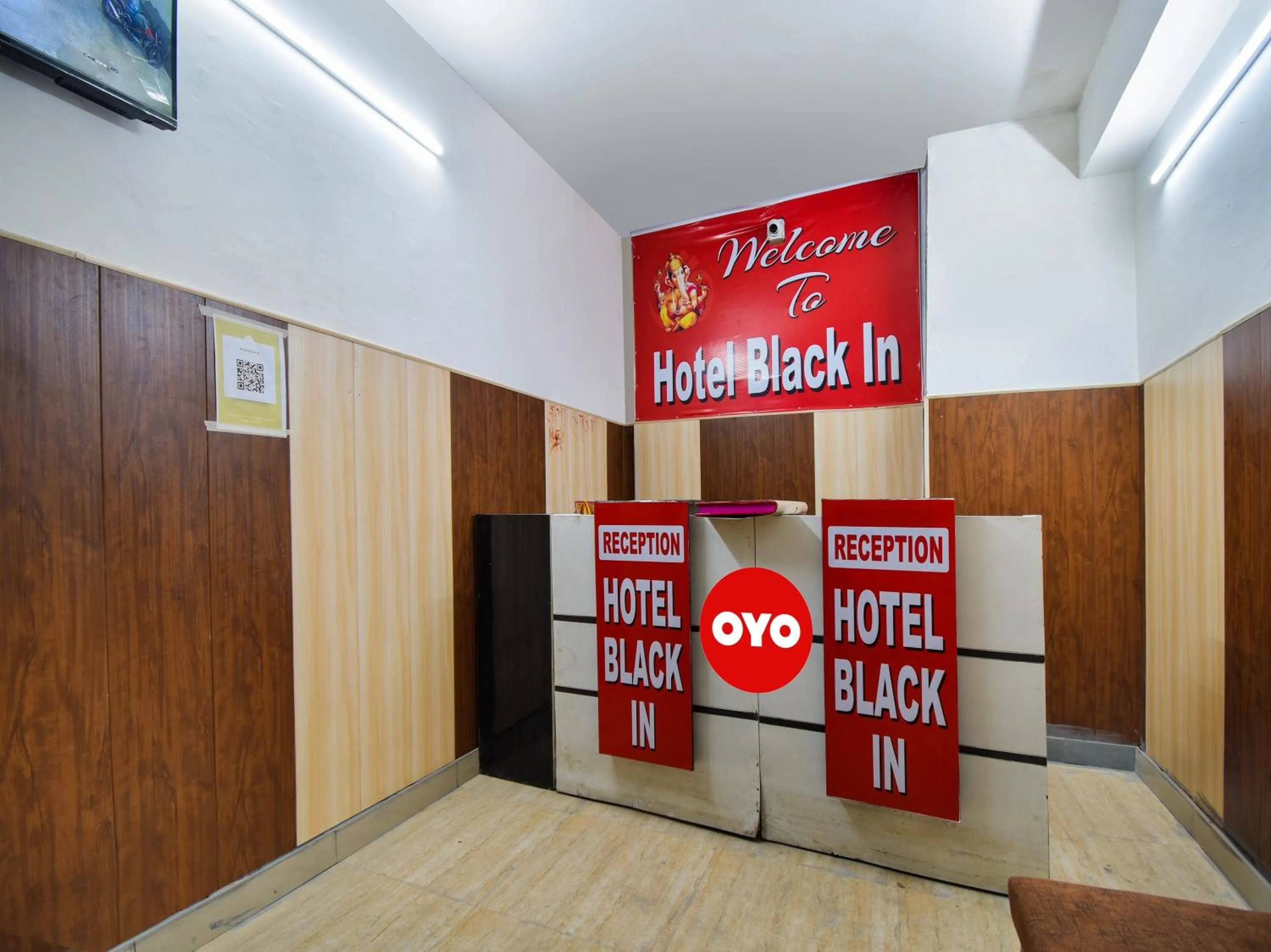Lobby or reception in Hotel O Black Inn