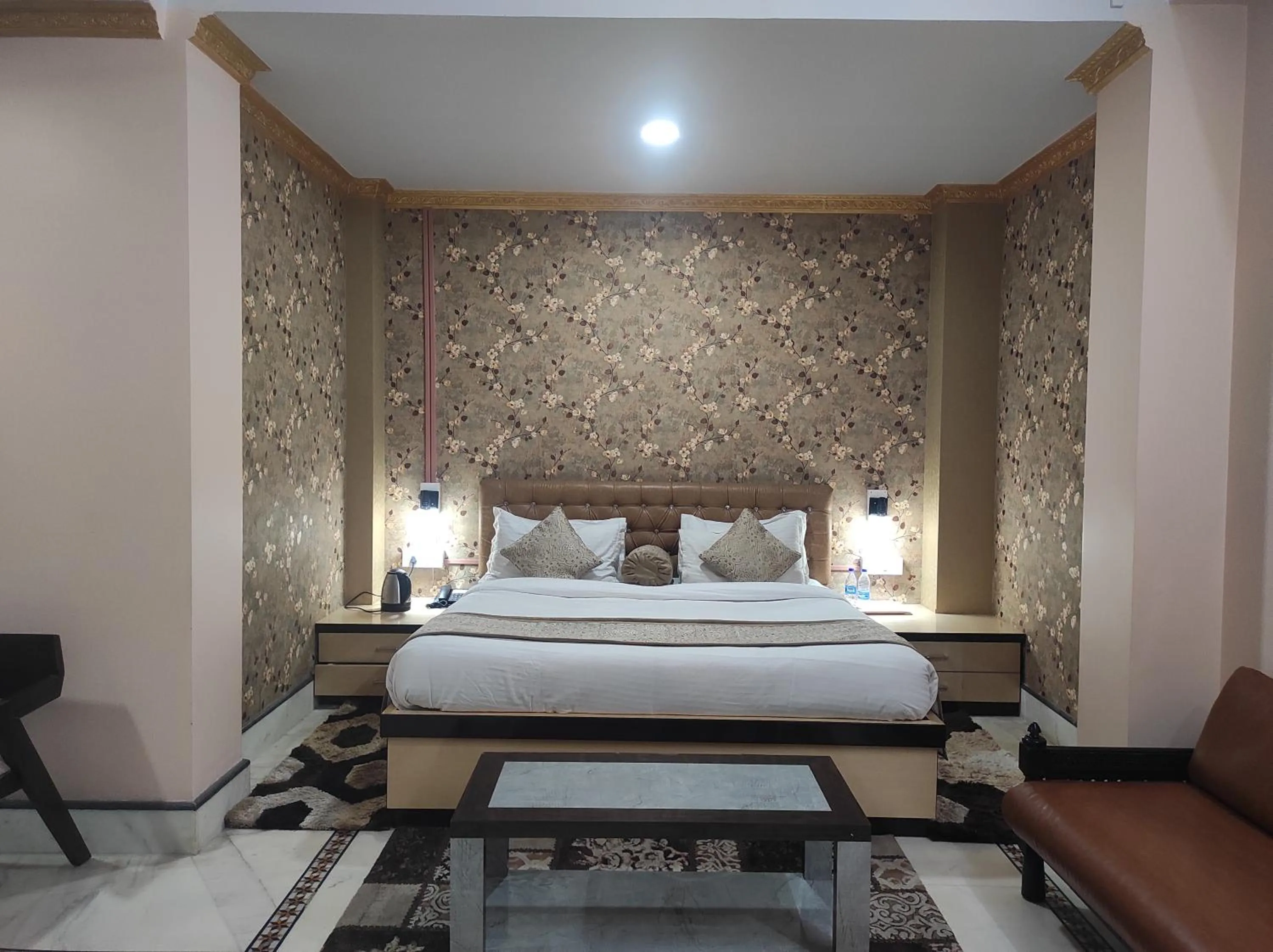 Bedroom in Hotel Rising Sun