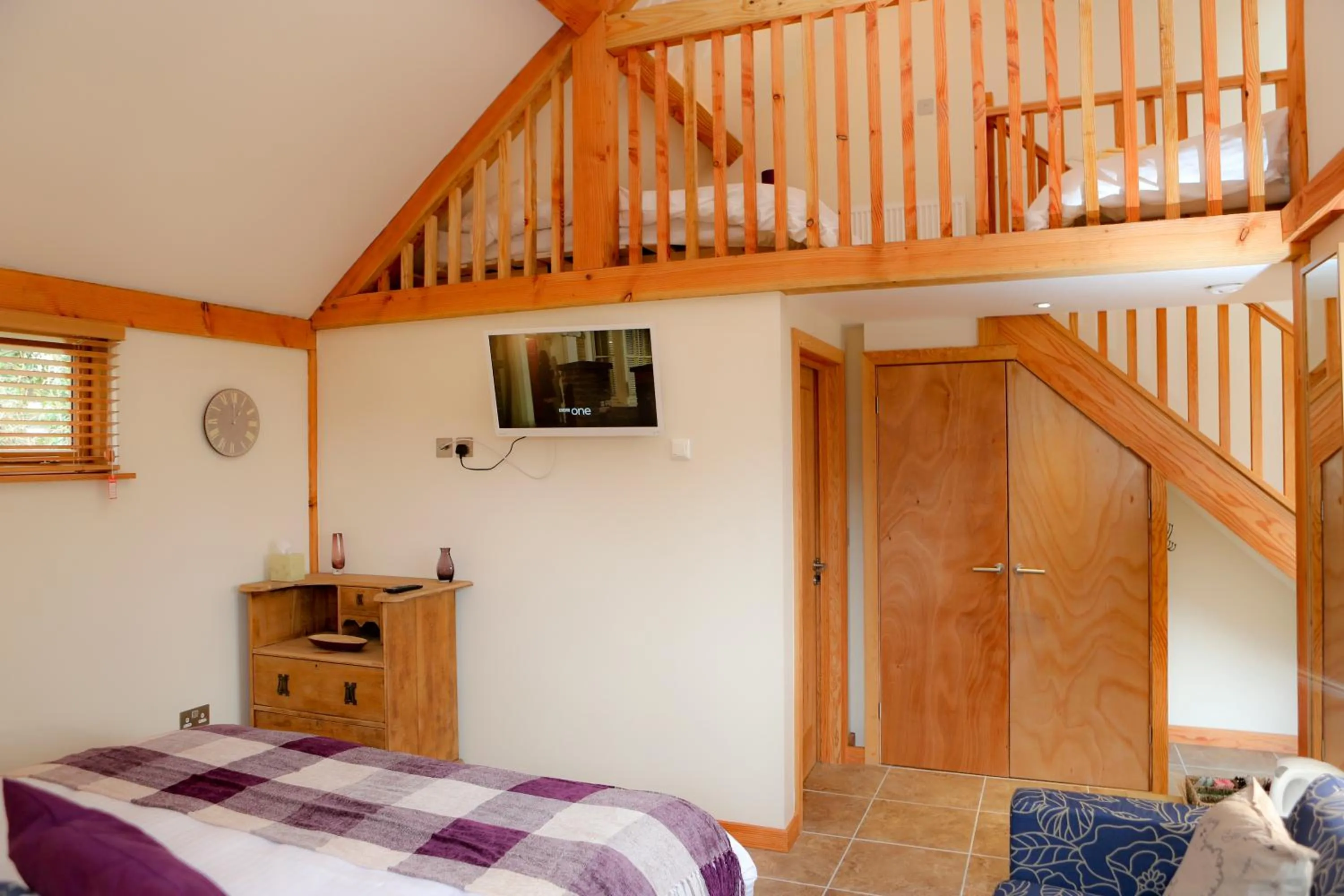 Photo of the whole room, Bed in The Grove Cromer