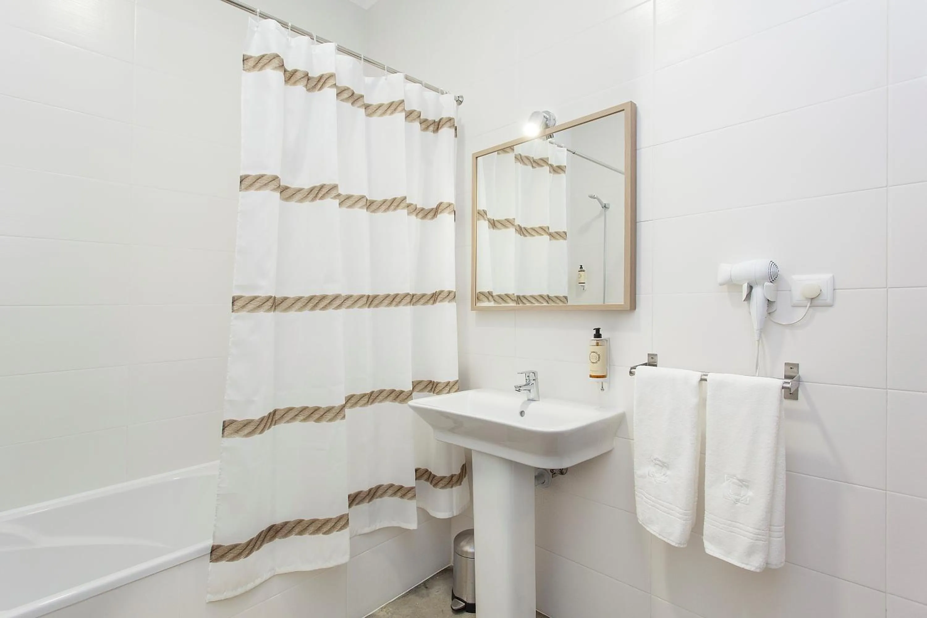 Bathroom in Emporium Lisbon Suites