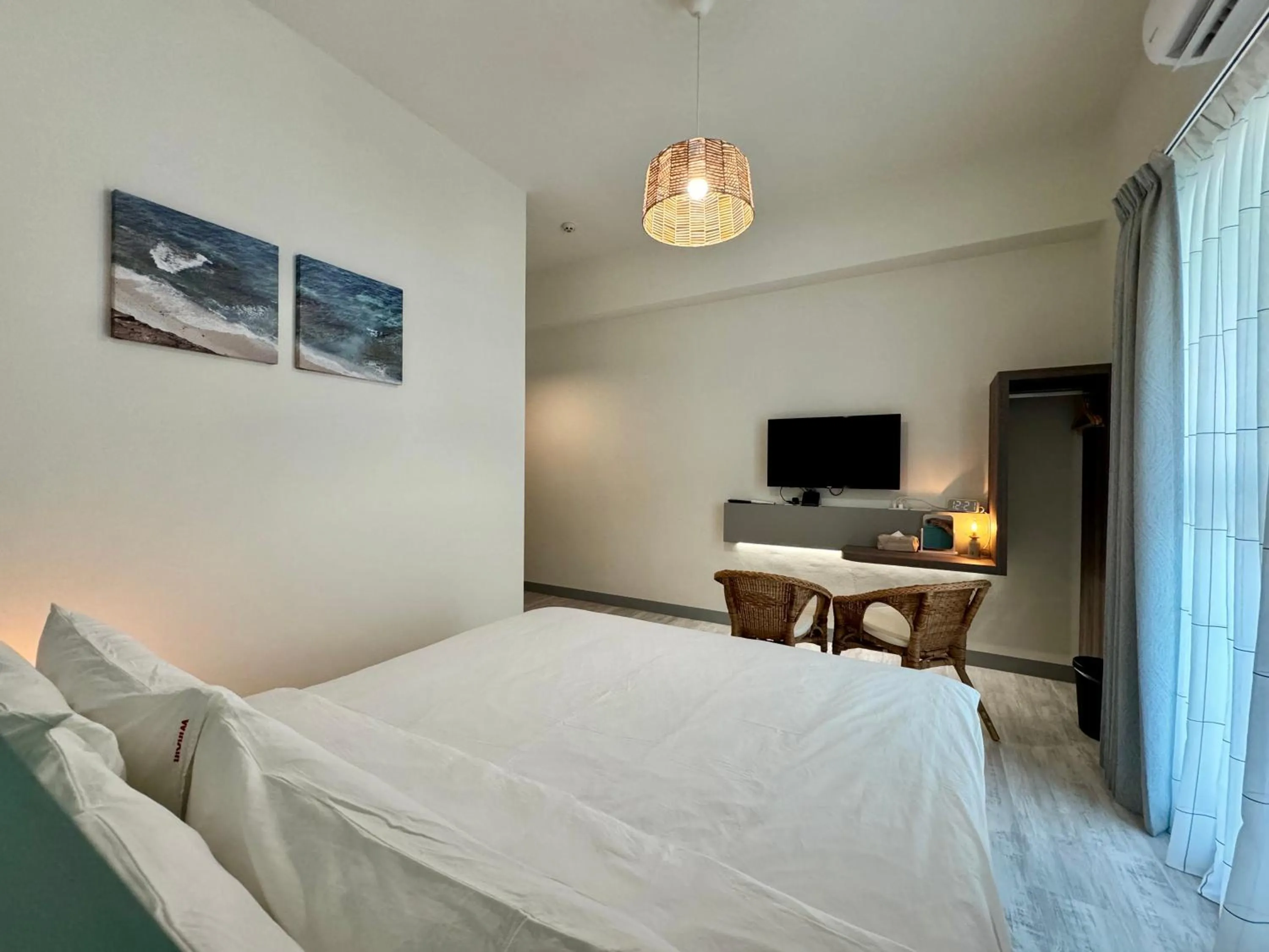 Bedroom, Bed in WinXin House