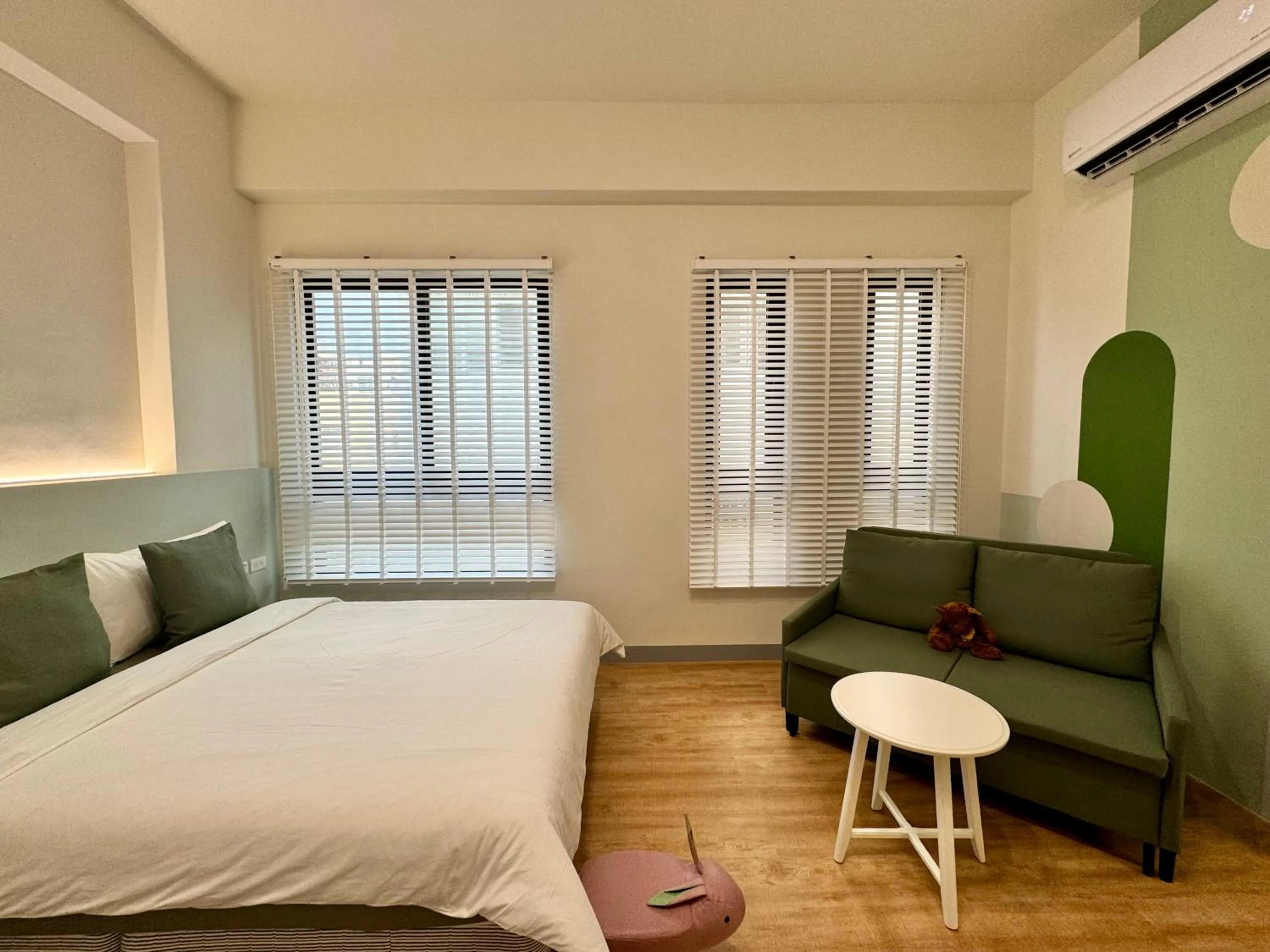 Bedroom, Bed in WinXin House