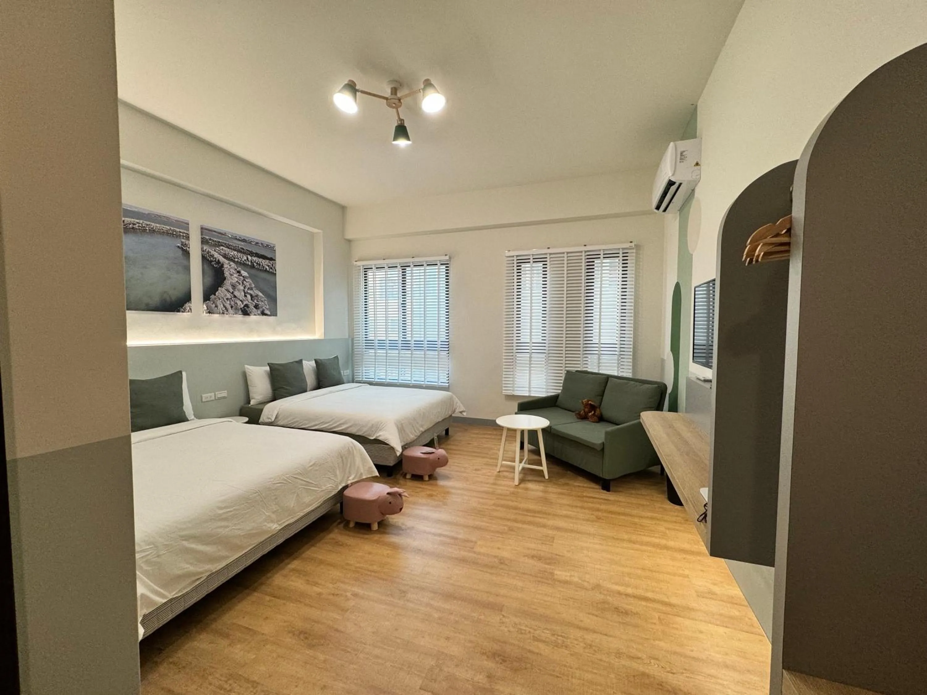 Bedroom, Bed in WinXin House