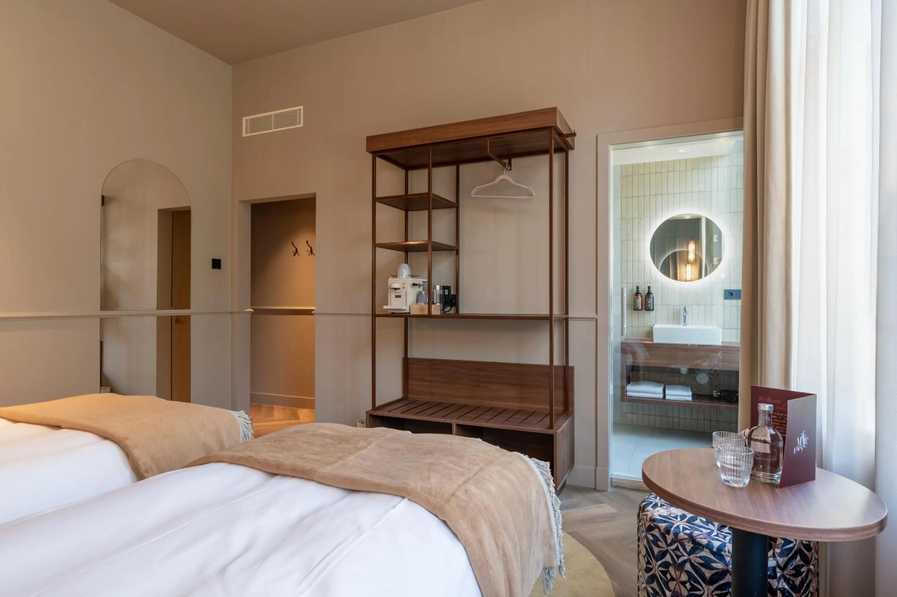 Photo of the whole room, Bed in Boutique Hotel Malie House