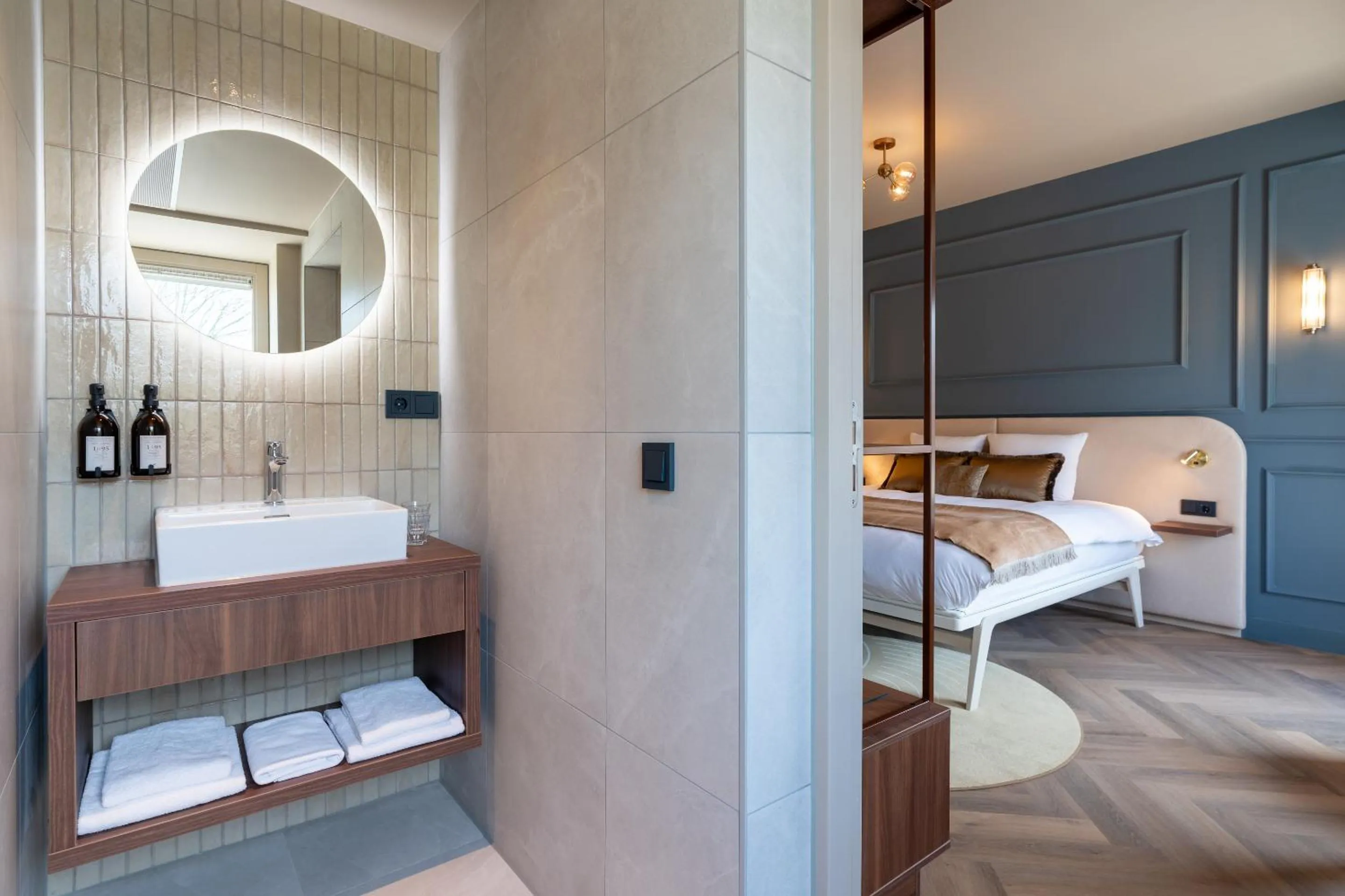 Photo of the whole room, Bed in Boutique Hotel Malie House