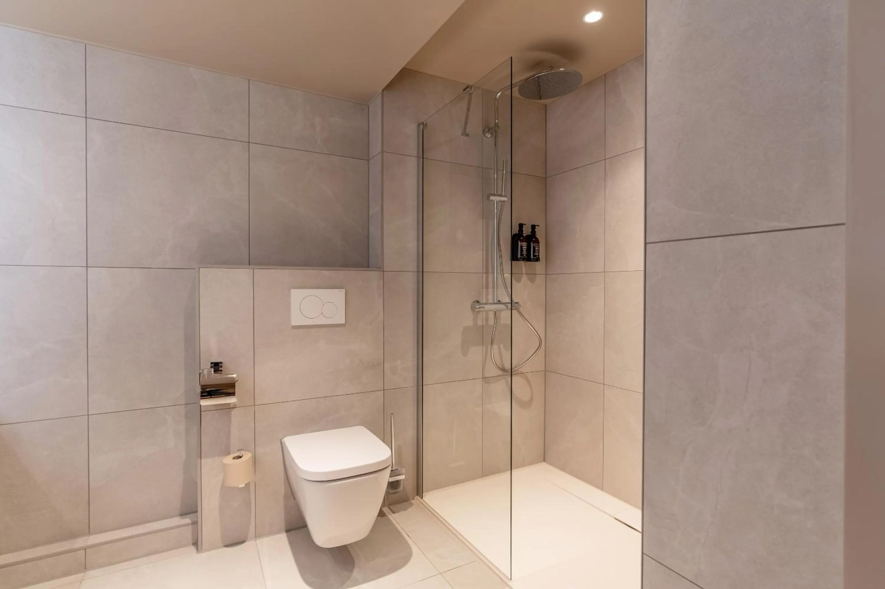 Shower in Boutique Hotel Malie House