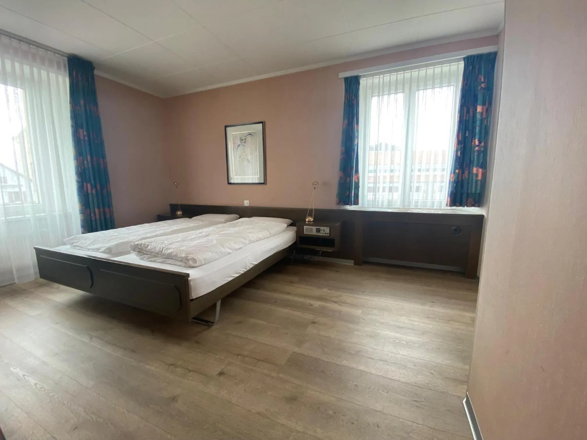 Bed in Hôtel de la Gare