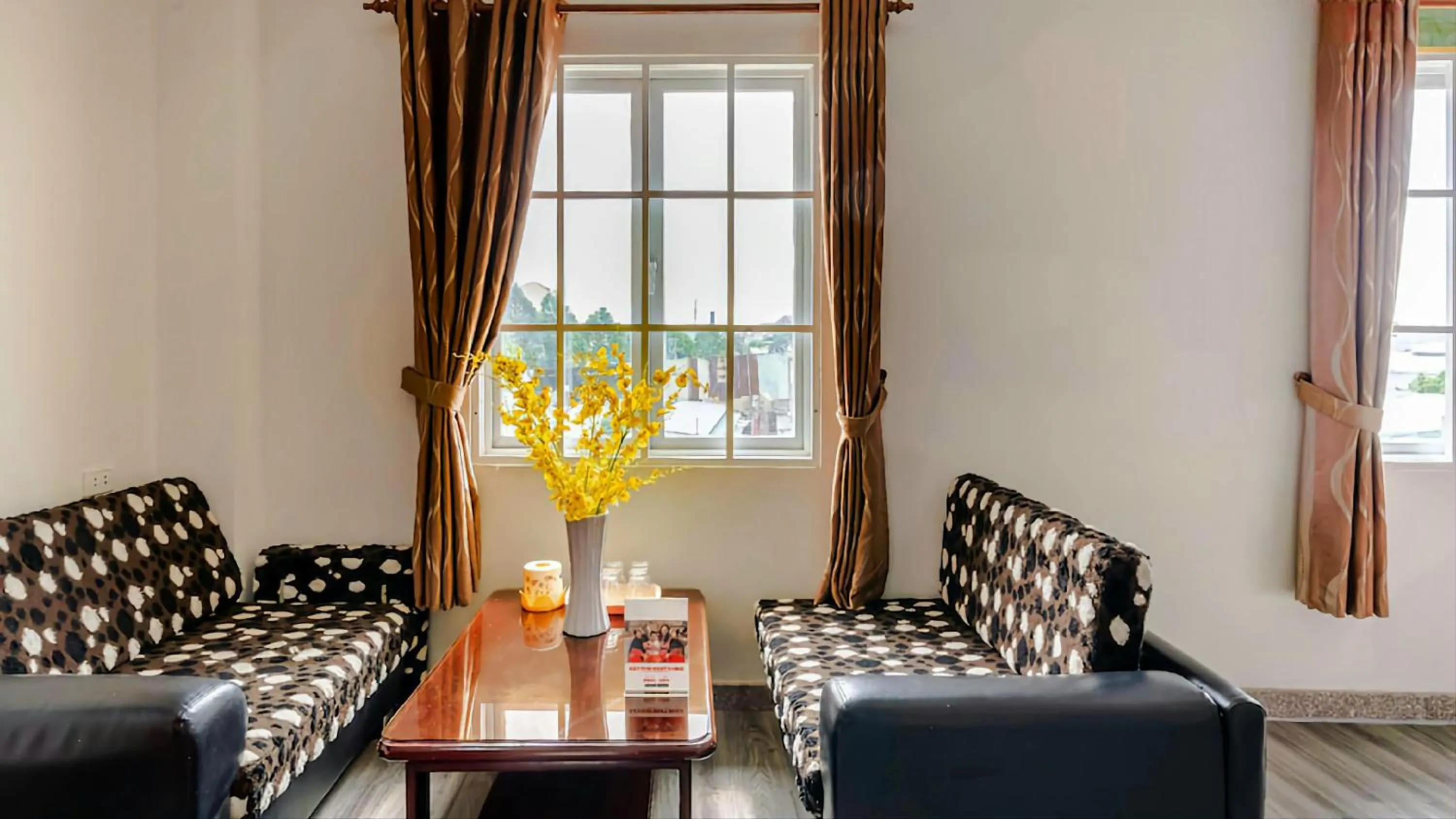 Property building in Tahami Hotel Thu Duc